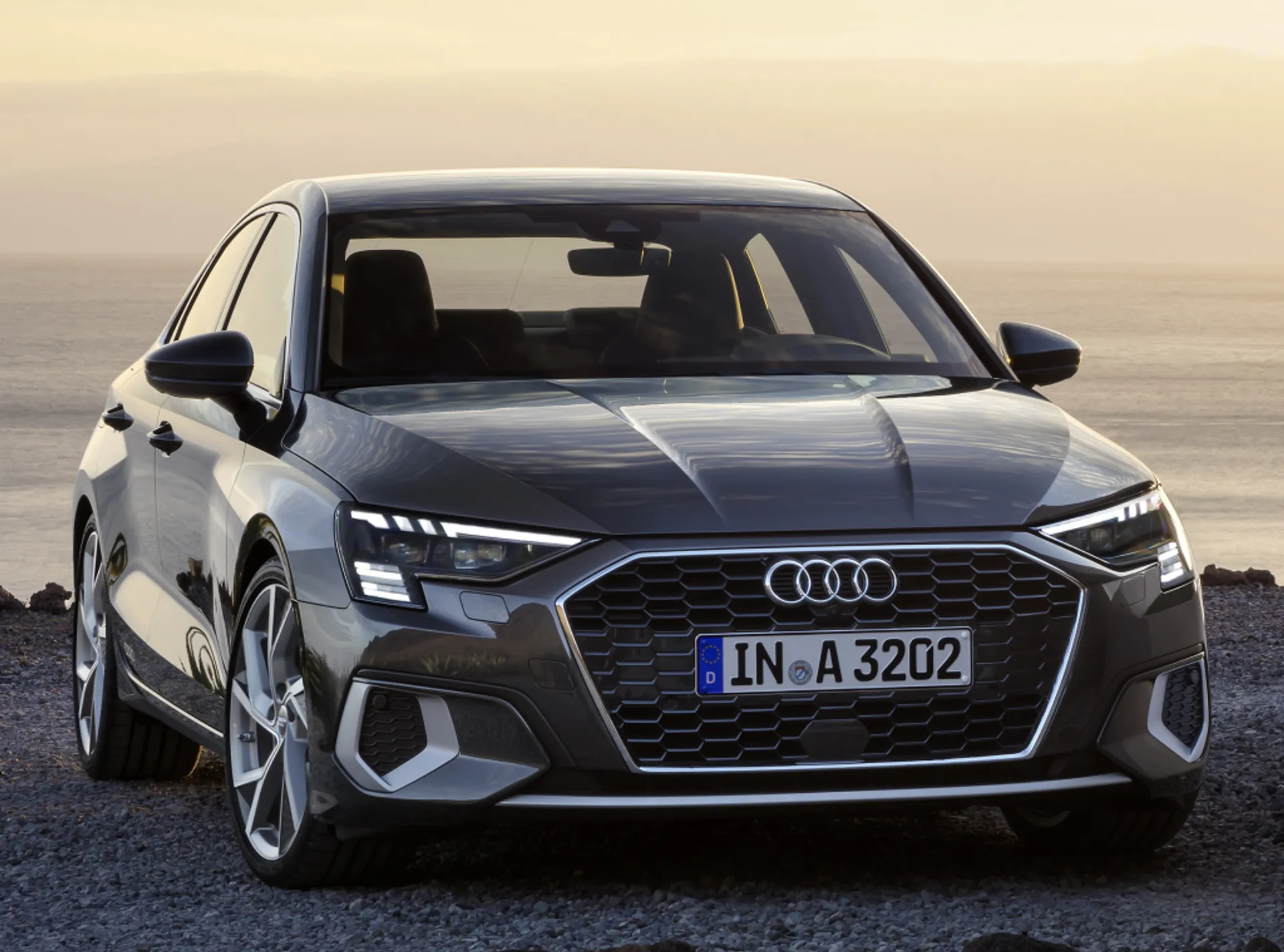 Капитал - Новинки от Audi и Land Rover, Mercedes без водорода и прощание с Lexus GS