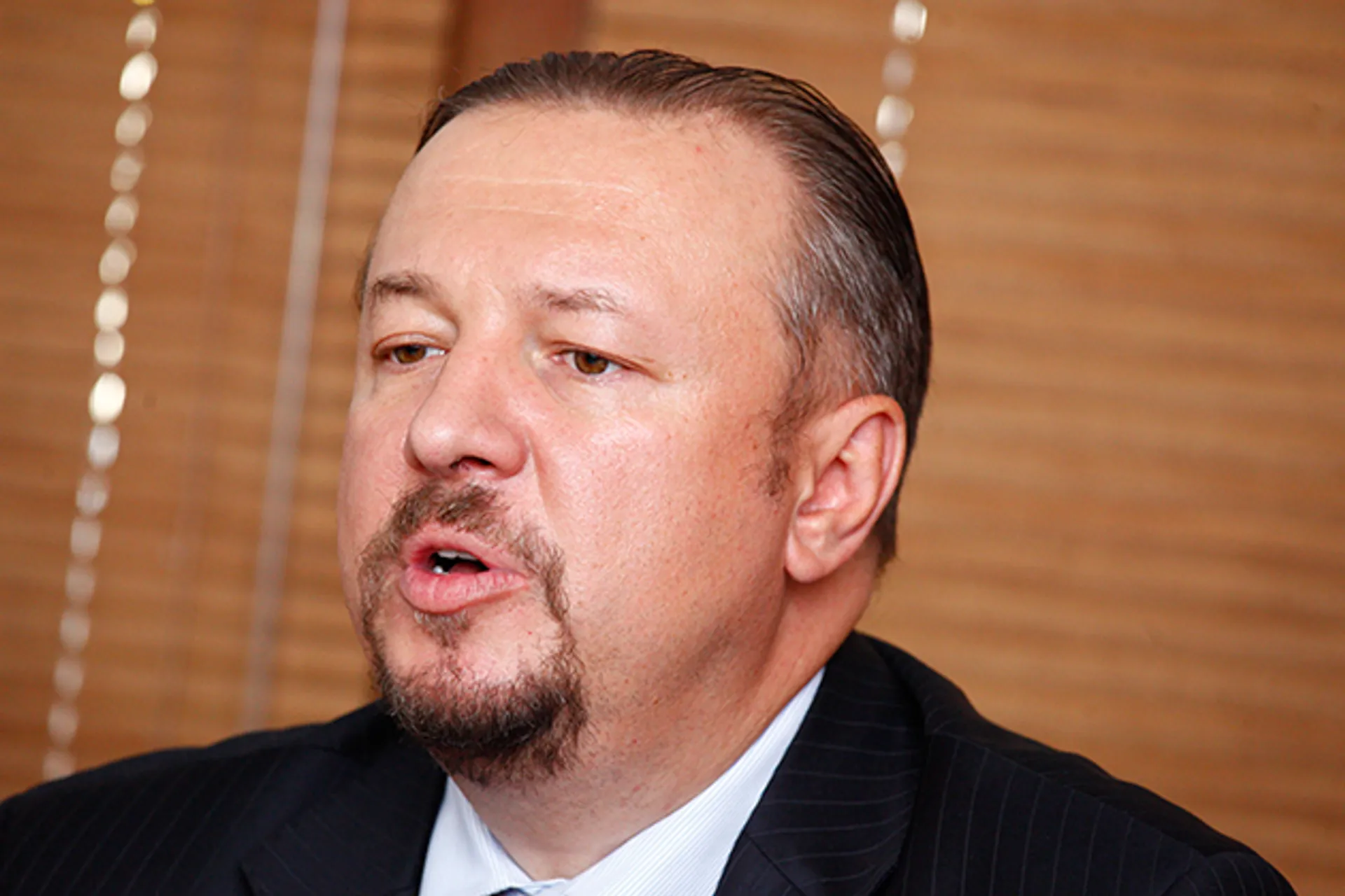 Капитал - Погорельцы Адема подают шесть исков