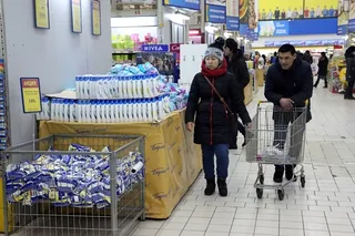 Капитал - Торговые сети вытесняют магазины и бутики