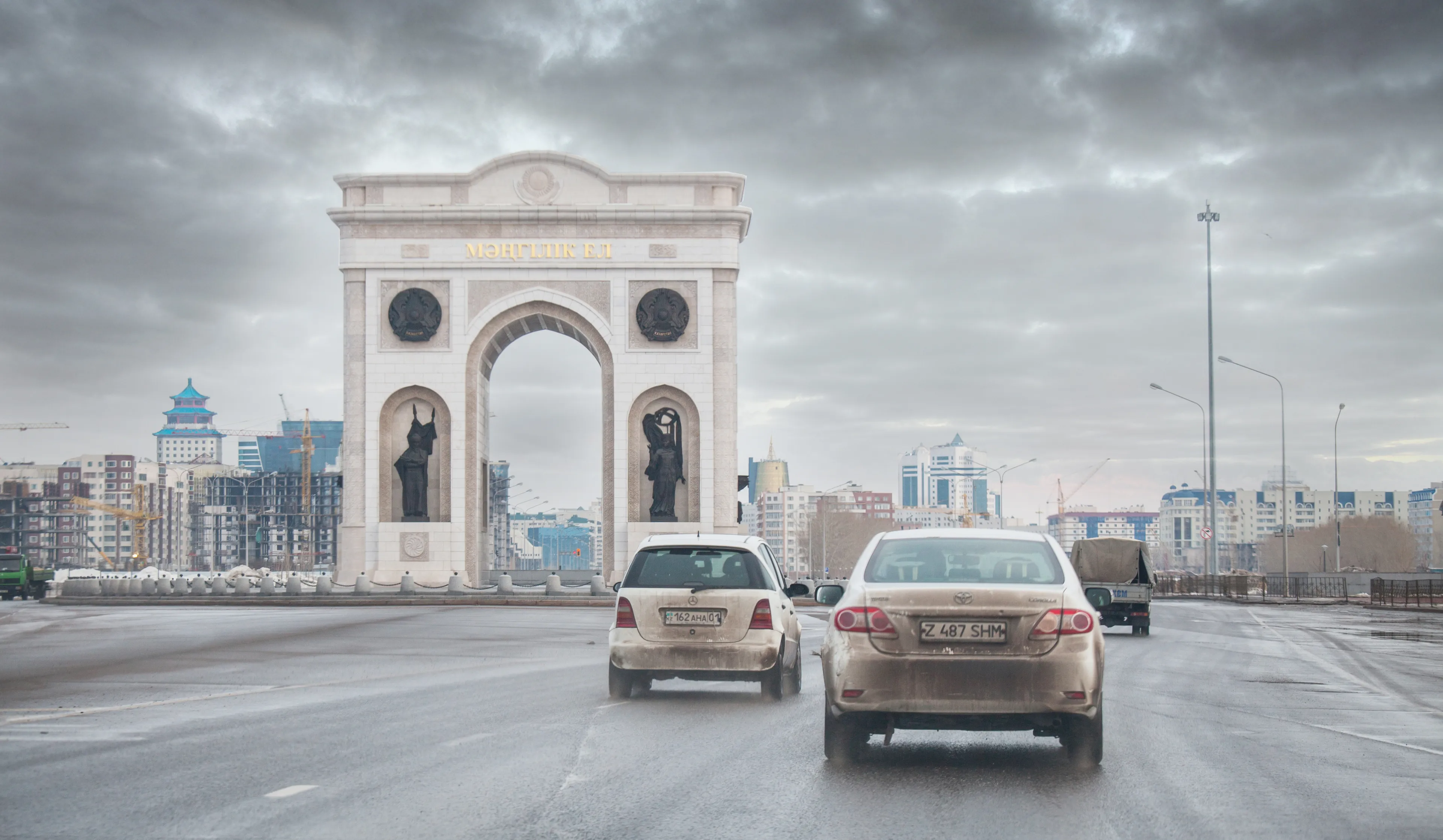 Капитал - Казахстан и Россия  - сообщающиеся сосуды?