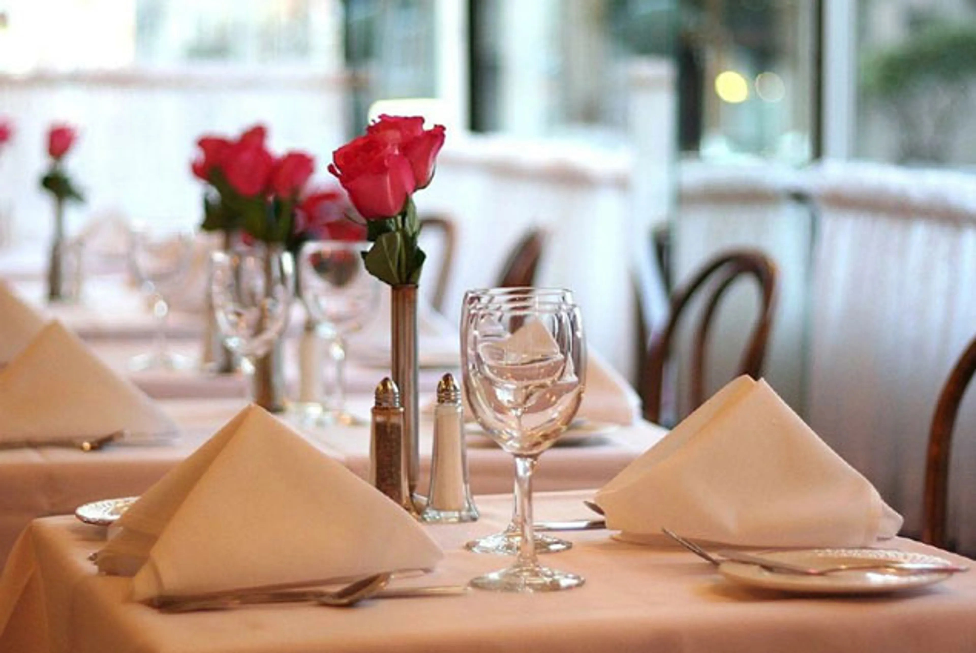 Капитал - Алматинцы стали реже посещать кафе и рестораны