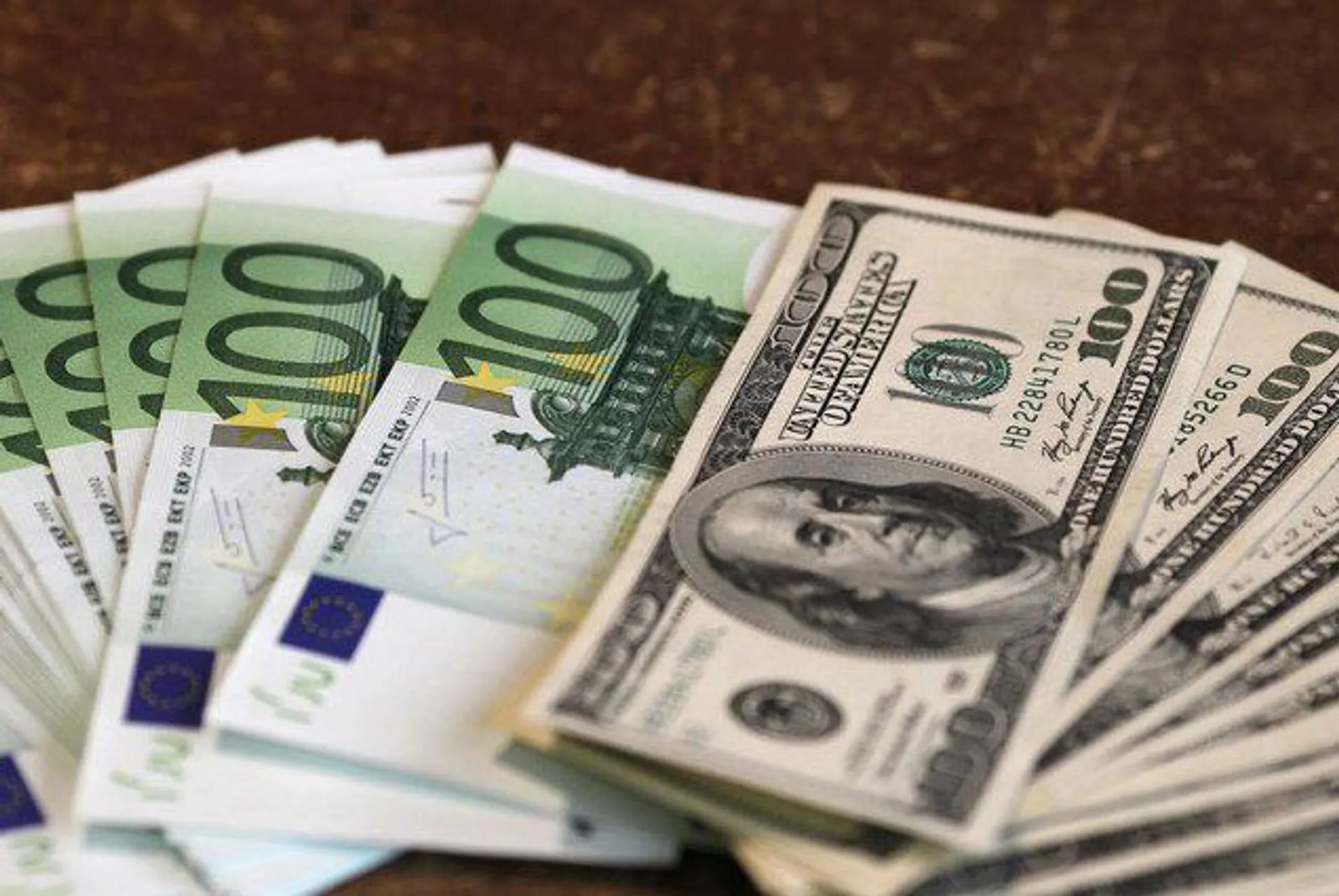 Deutsche Bank предсказал падение евро до 85 центов - Image Kapital.kz