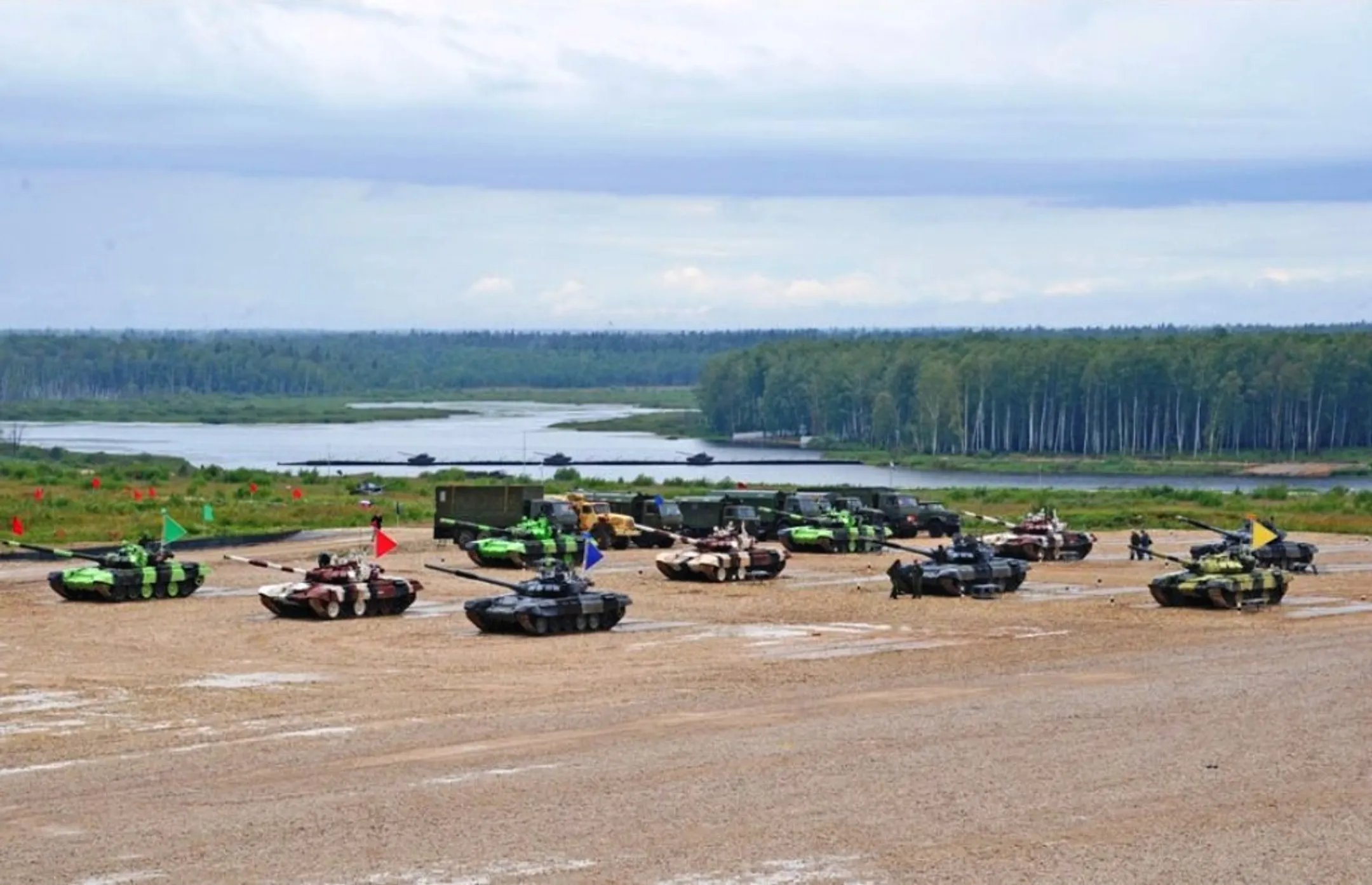 Казахстанцы триумфально завершили первый заезд «Танкового биатлона» - Image Kapital.kz