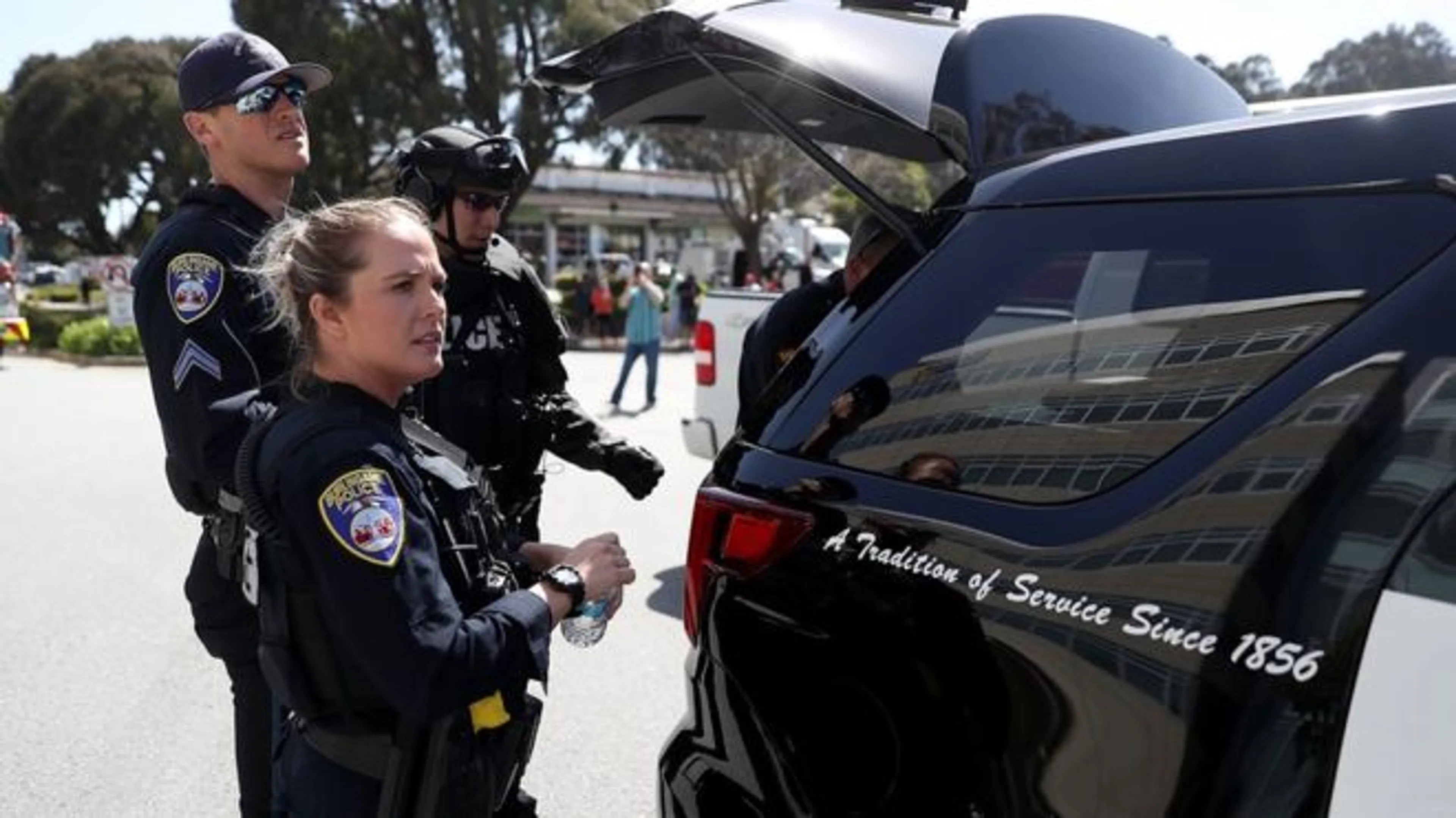 Капитал - Произошла стрельба в штаб-квартире YouTube в Калифорнии