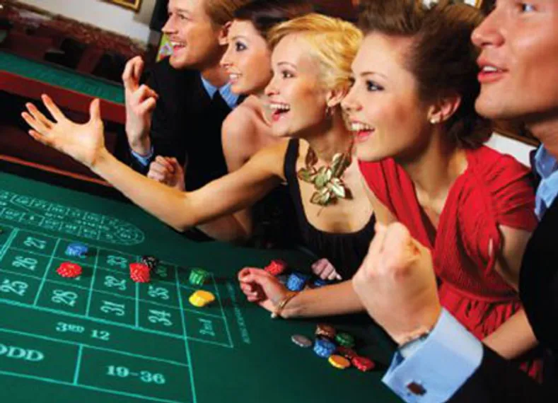 Капитал - Казино, туризм и газ спасут Кипр