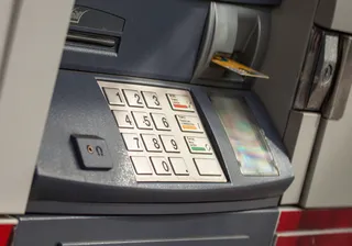 Капитал - Казахстанцы предпочитают дебетовые карты