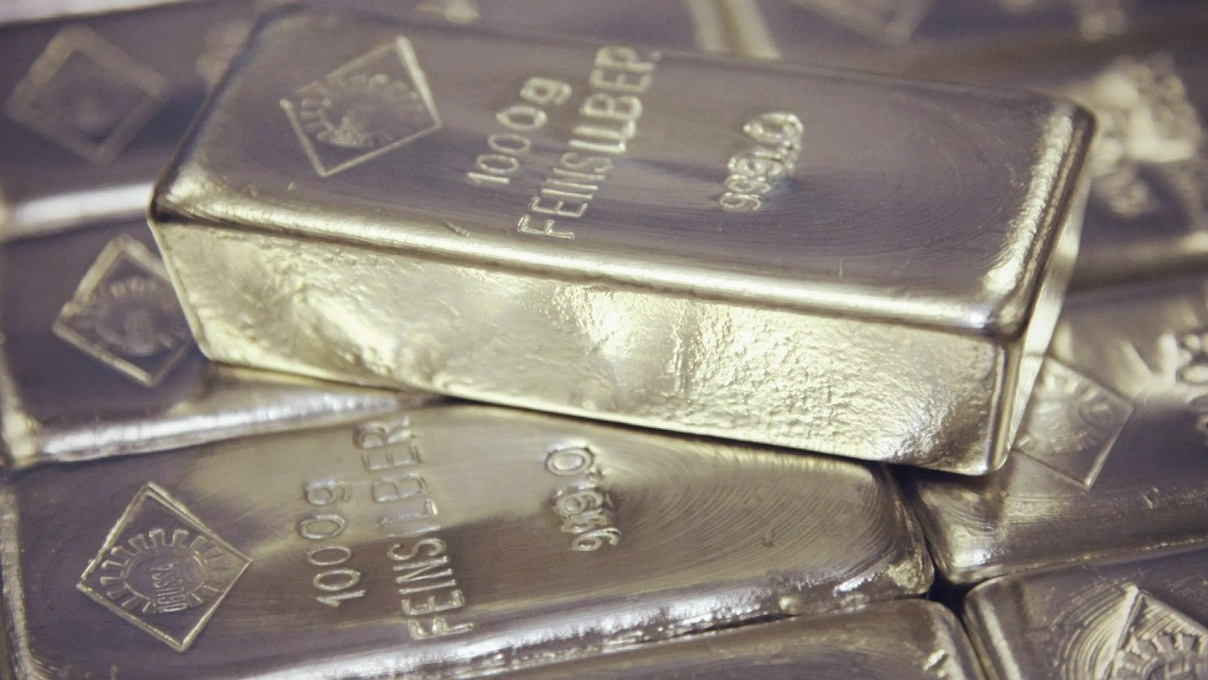 Капитал - Спрос на серебро остается на высоком уровне