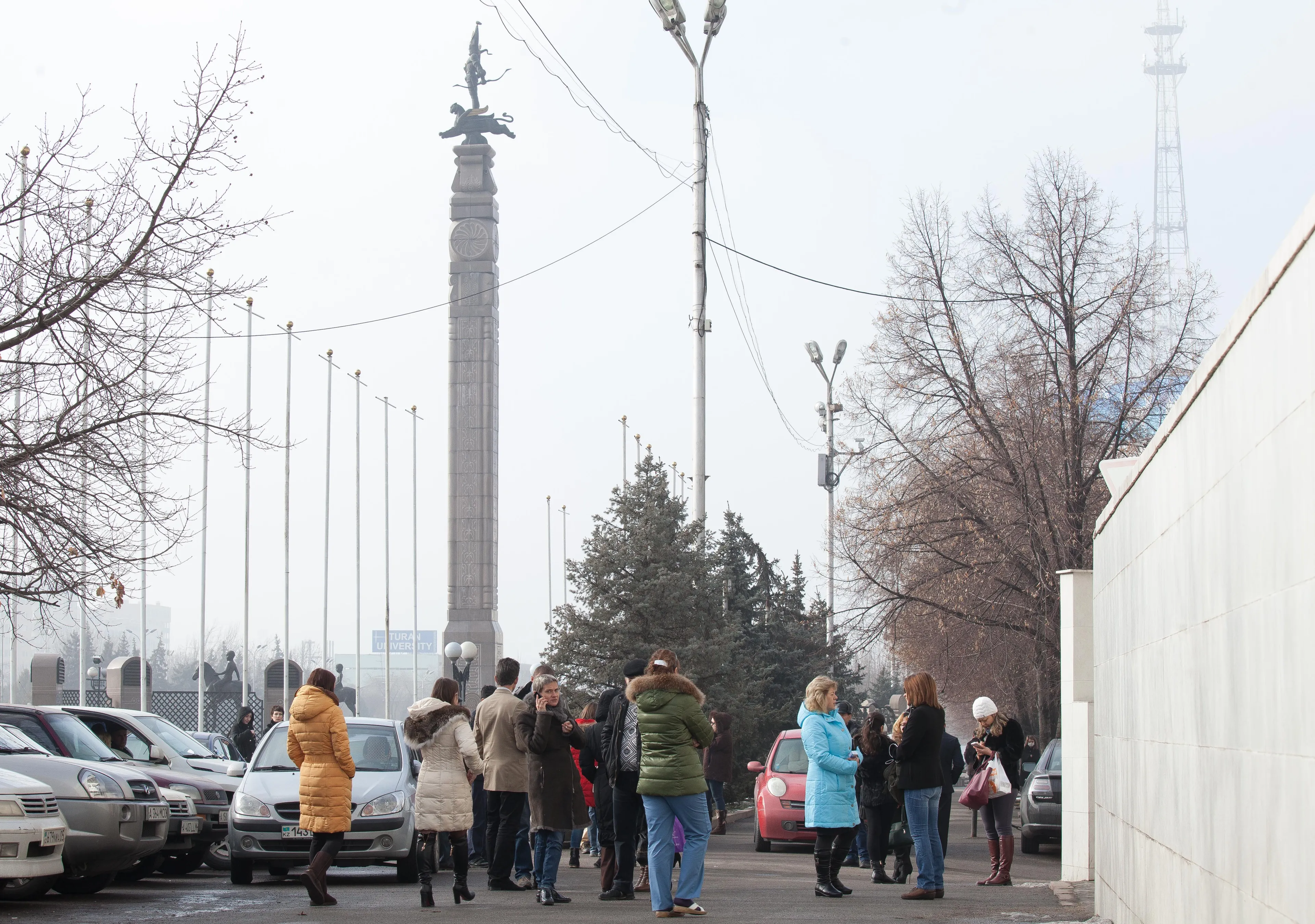 Капитал - Эвакуированы сотрудники акимата и телеканалов
