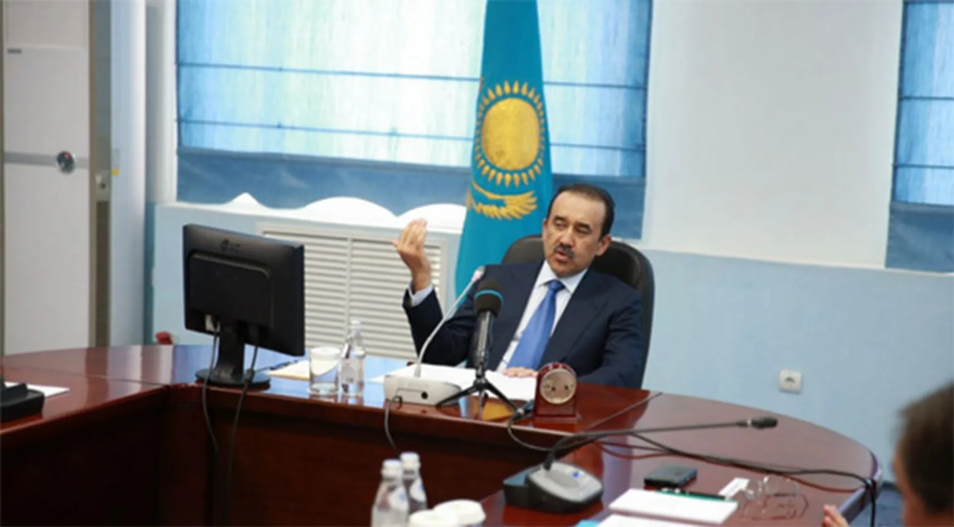 Капитал - Карим Масимов распределил обязанности в кабинете министров