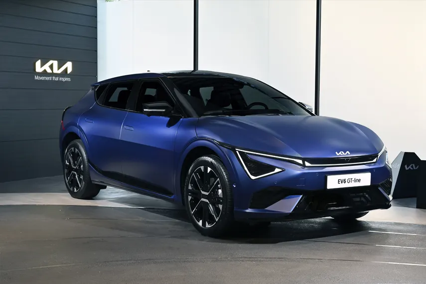 Капитал - Ferrari V12 без турбо и обновленный Kia EV6