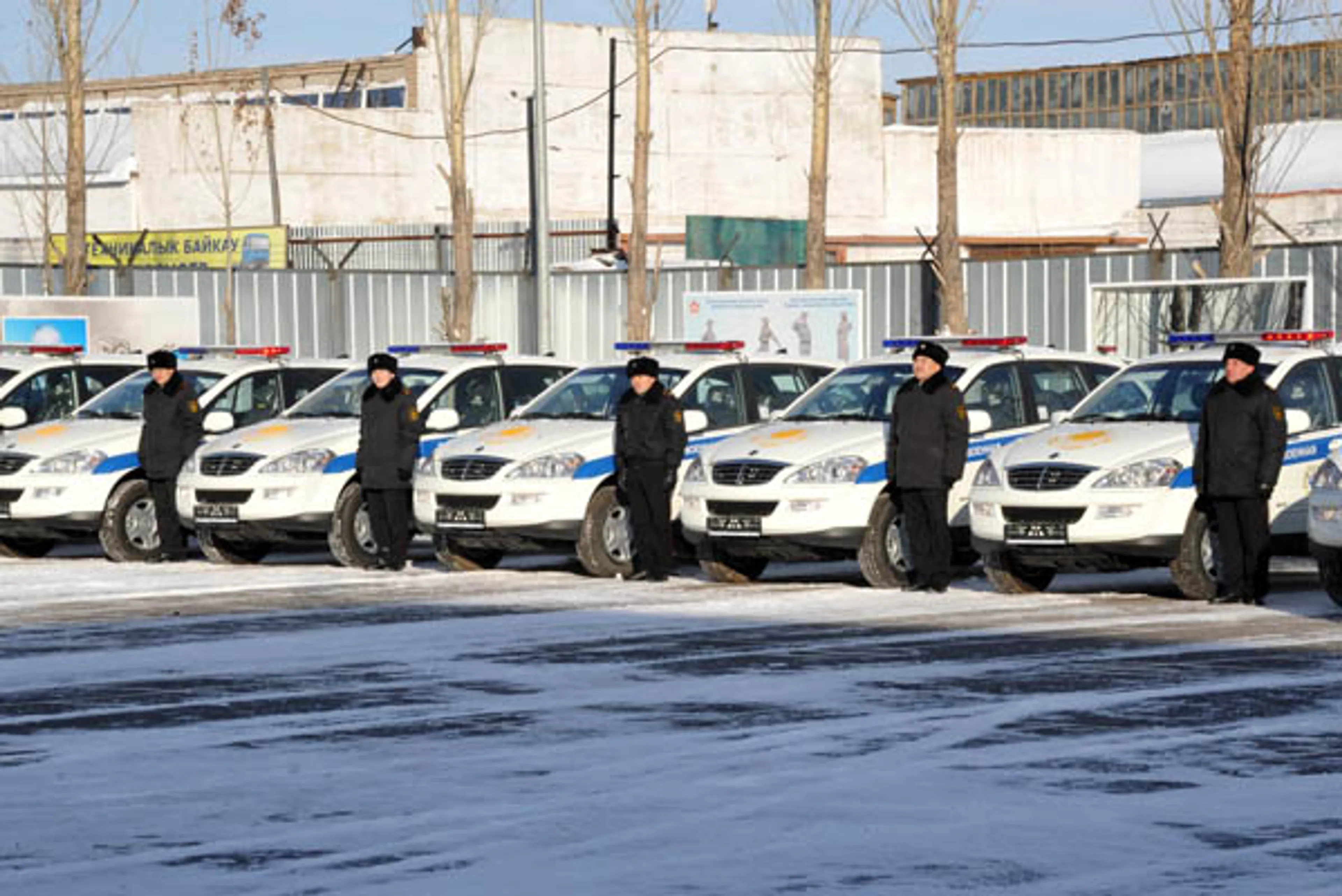 Капитал - Военная полиция получила новые автомобили