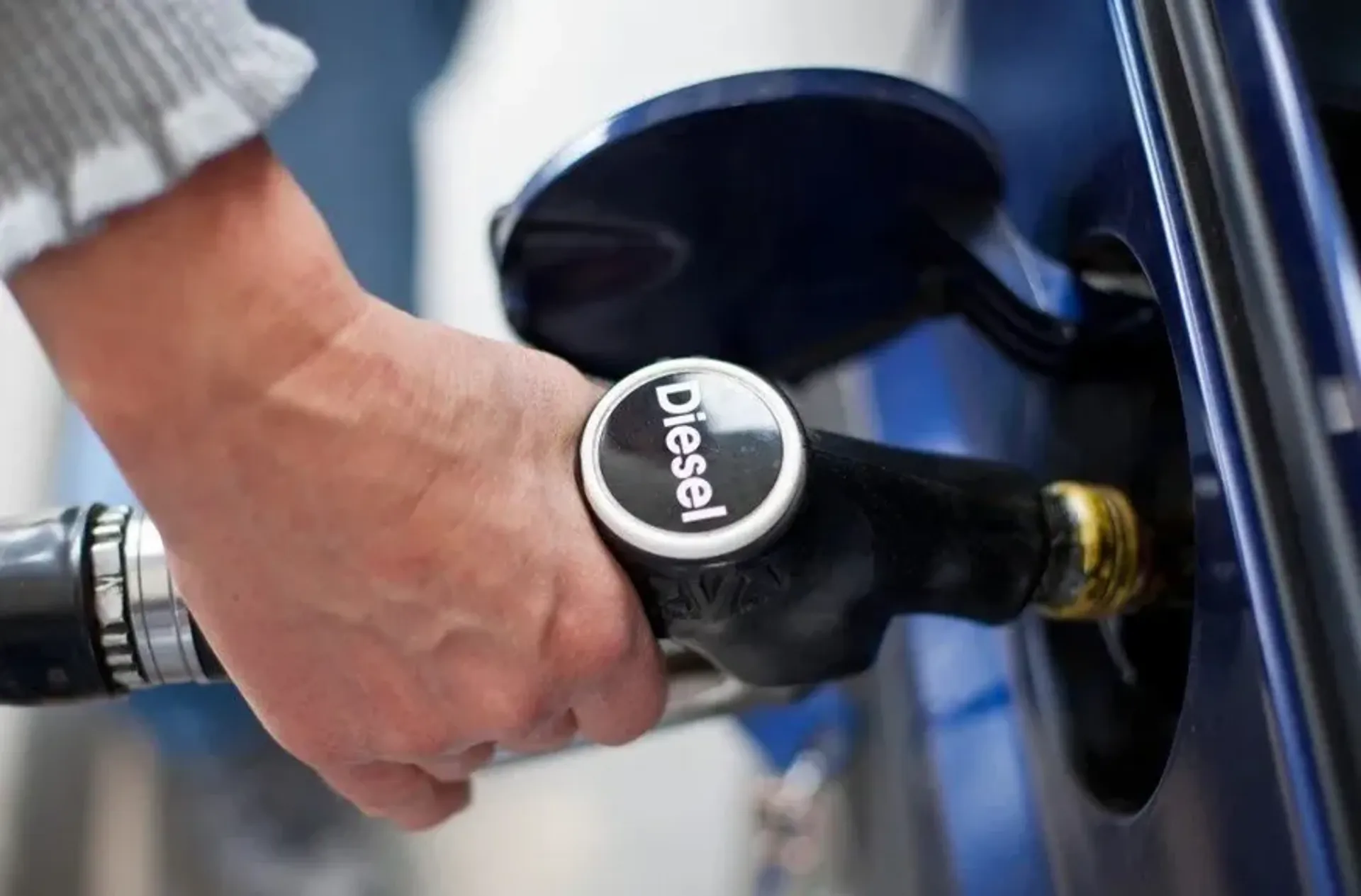 Капитал - Установлены предельные розничные цены на ГСМ