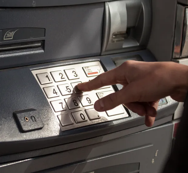 Капитал - Зарплатные проекты все больше распространяются по РК