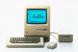 Капитал - 30 лет назад Стив Джобс показал первый компьютер Macintosh