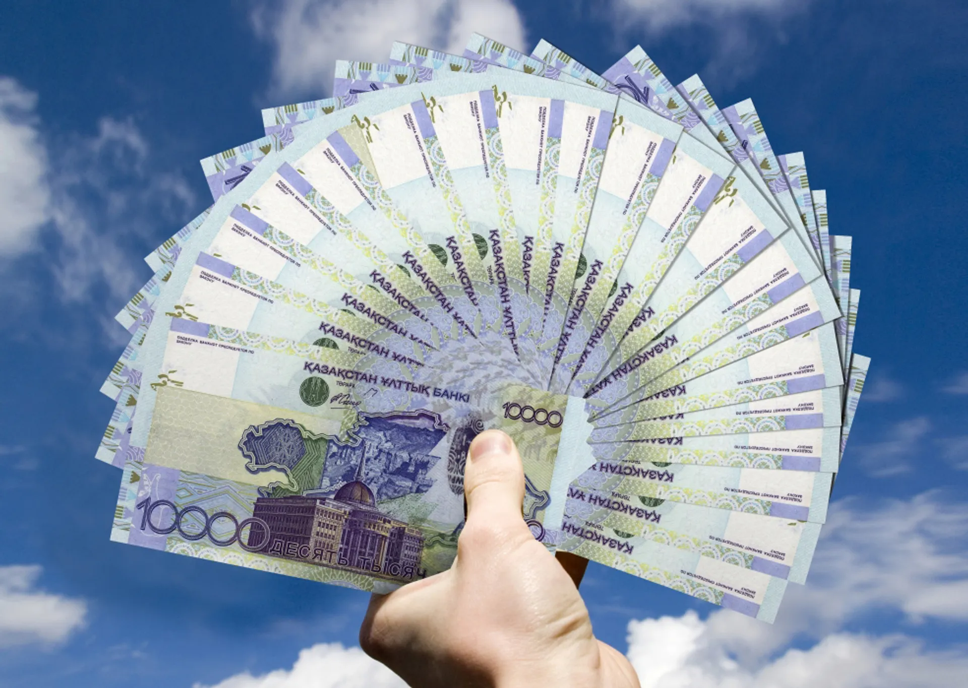 Капитал - Топ-10 значимых экономических и финансовых событий 2015 года