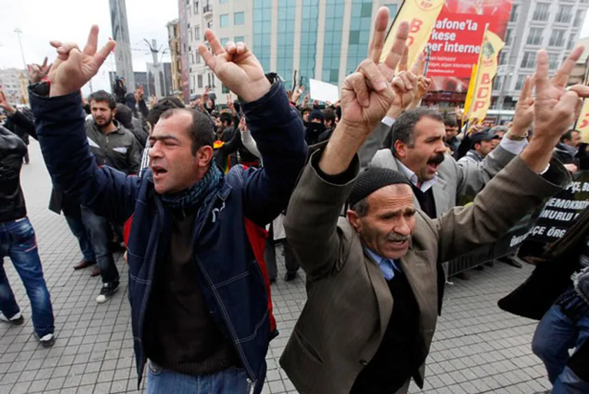 Капитал - В Турции ввели комендантский час