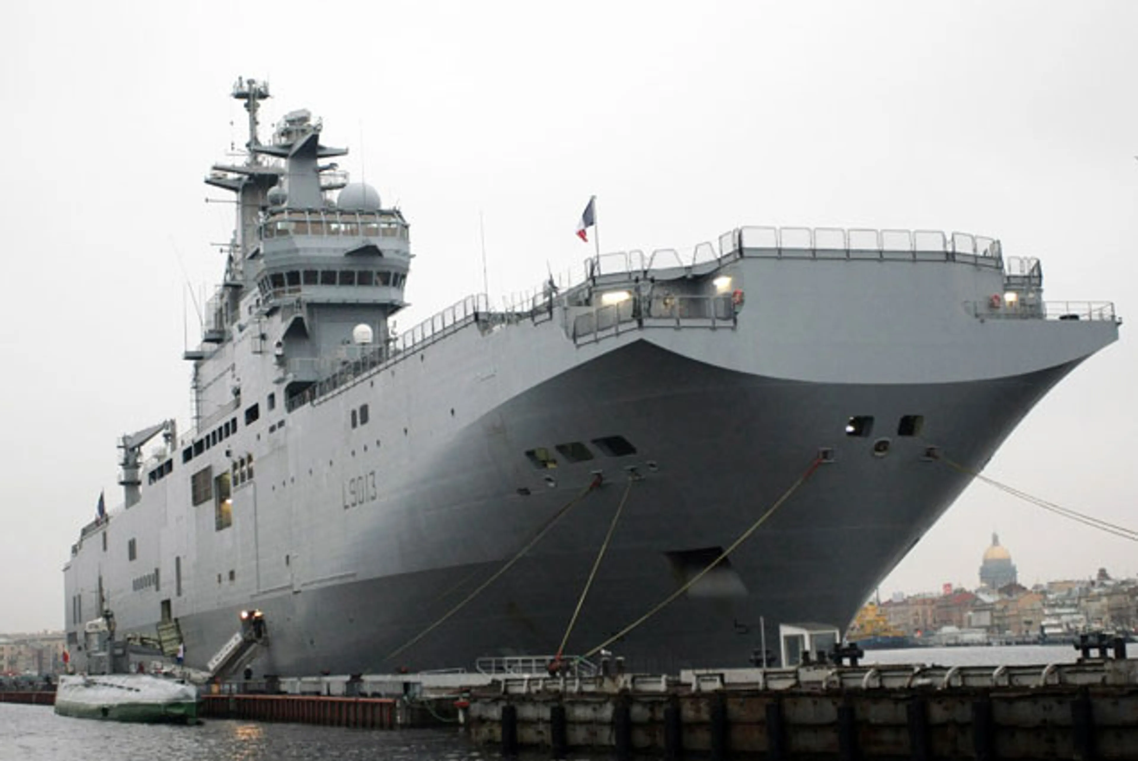 Капитал - Франция готова возместить РФ 785 млн евро за Мистрали