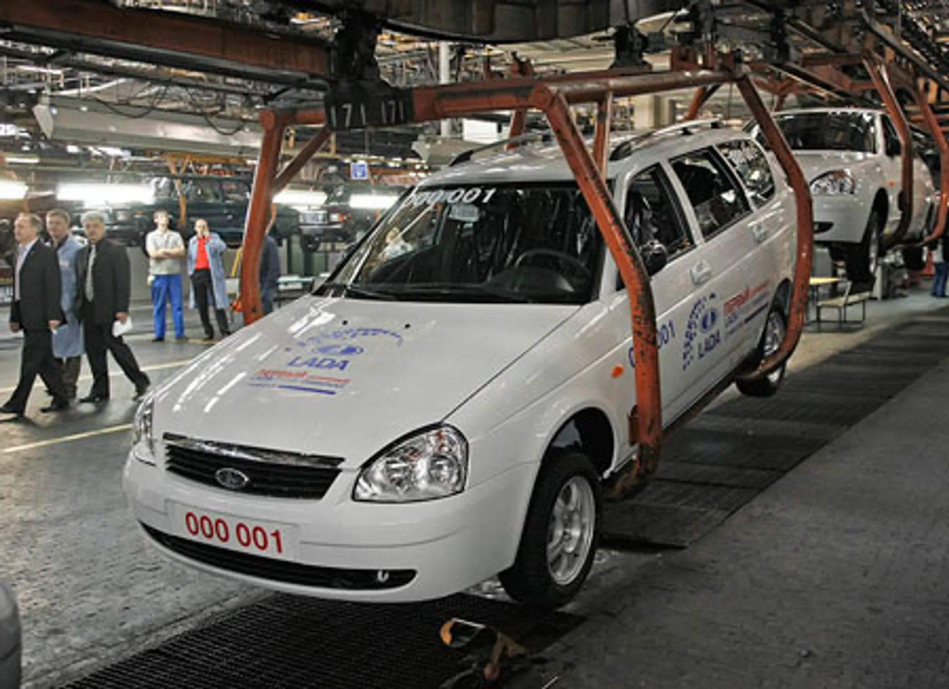 Капитал - Рекордными темпами падают продажи АвтоВАЗа