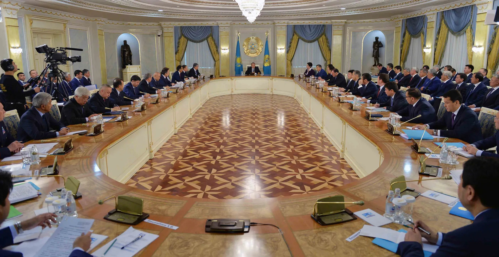 Капитал - Президент расставил приоритеты