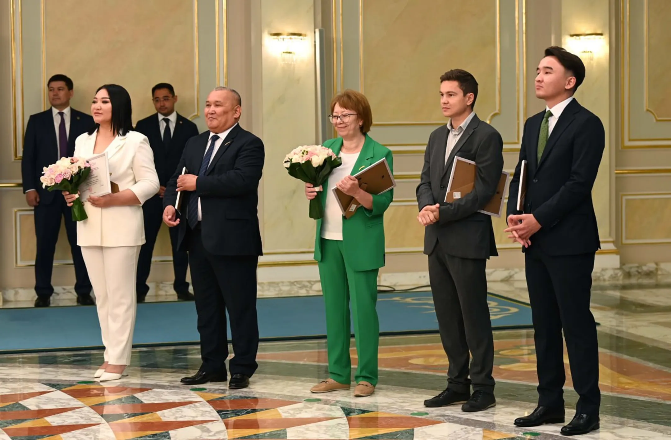 Присуждены премии президента в области СМИ - Image Kapital.kz