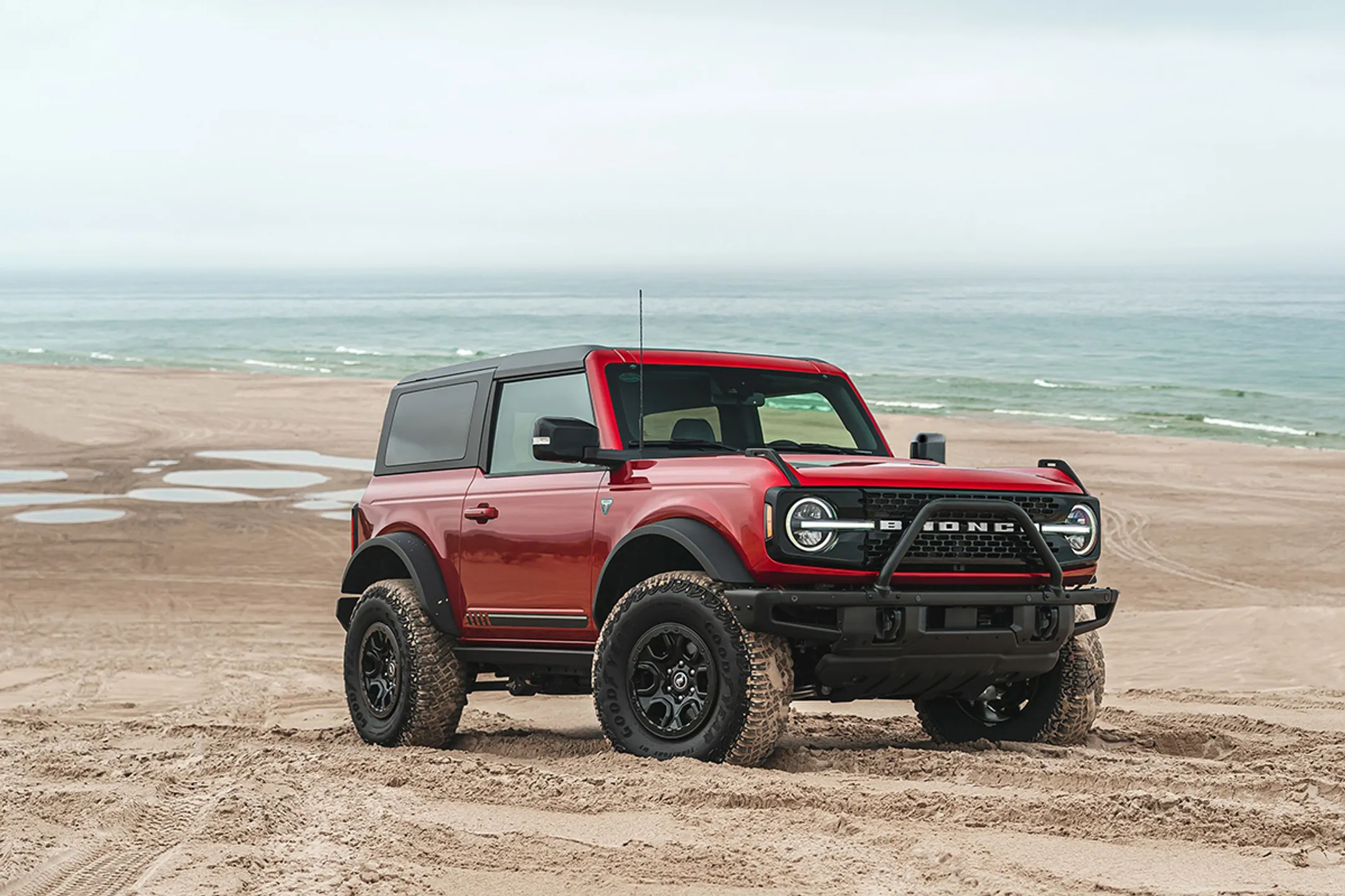 Рекорды продаж luxury-брендов и популярность Toyota - Image Kapital.kz