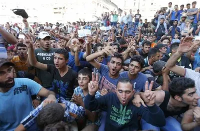 Мигранты устроили беспорядки на греческом острове Самос