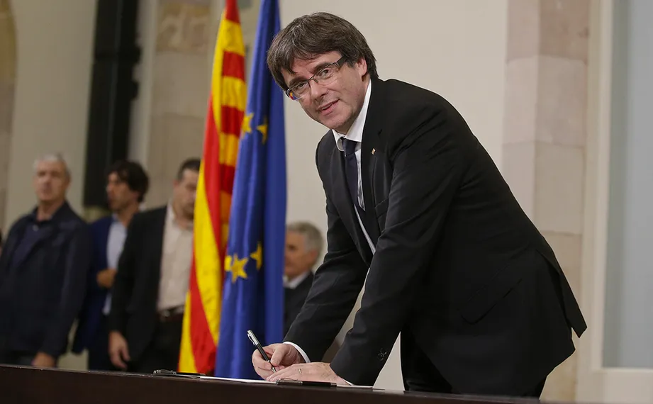 Капитал - Власти Каталонии подписали декларацию о независимости