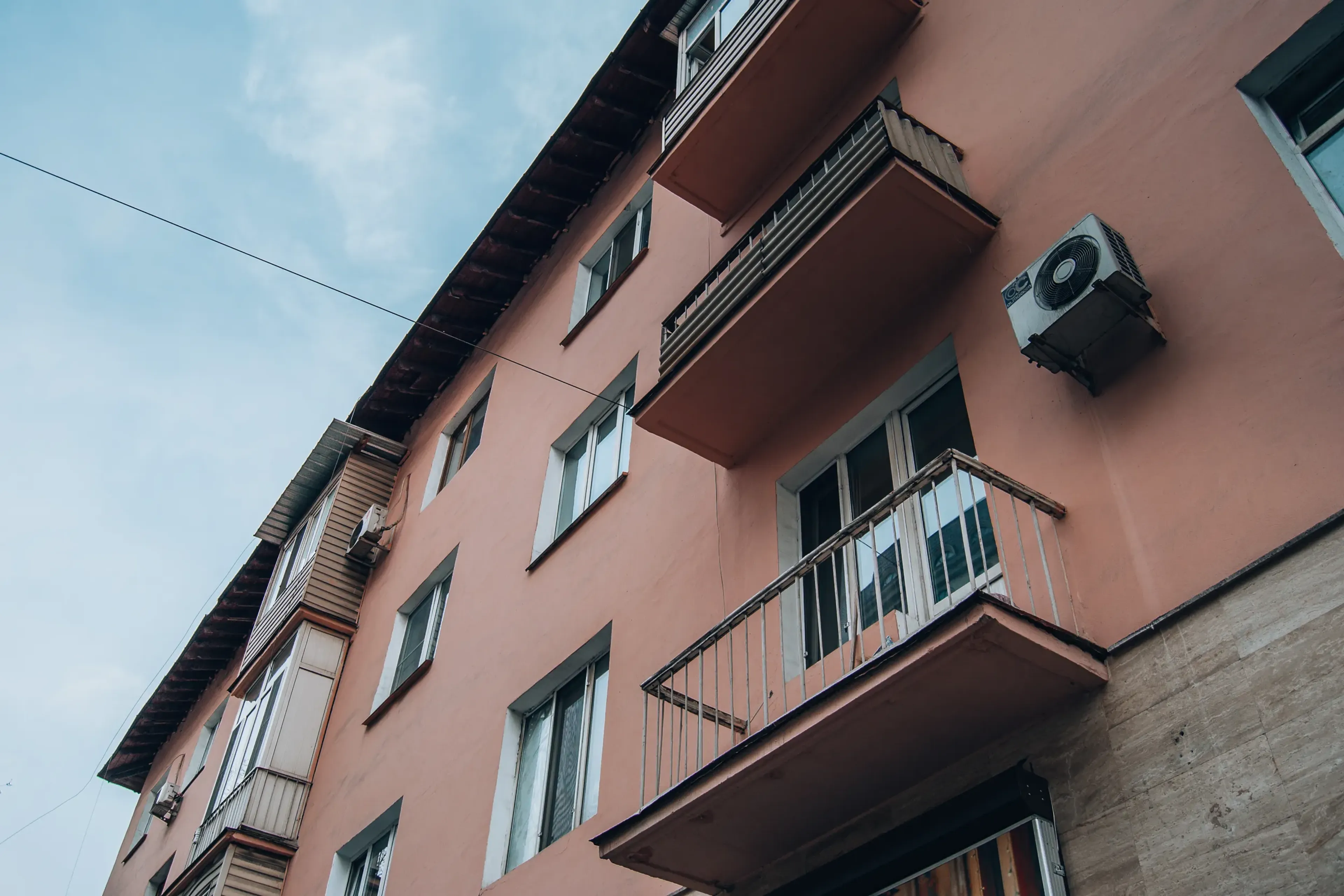 Капитал - На переселение из аварийного жилья нужны средства республиканского бюджета - депутат