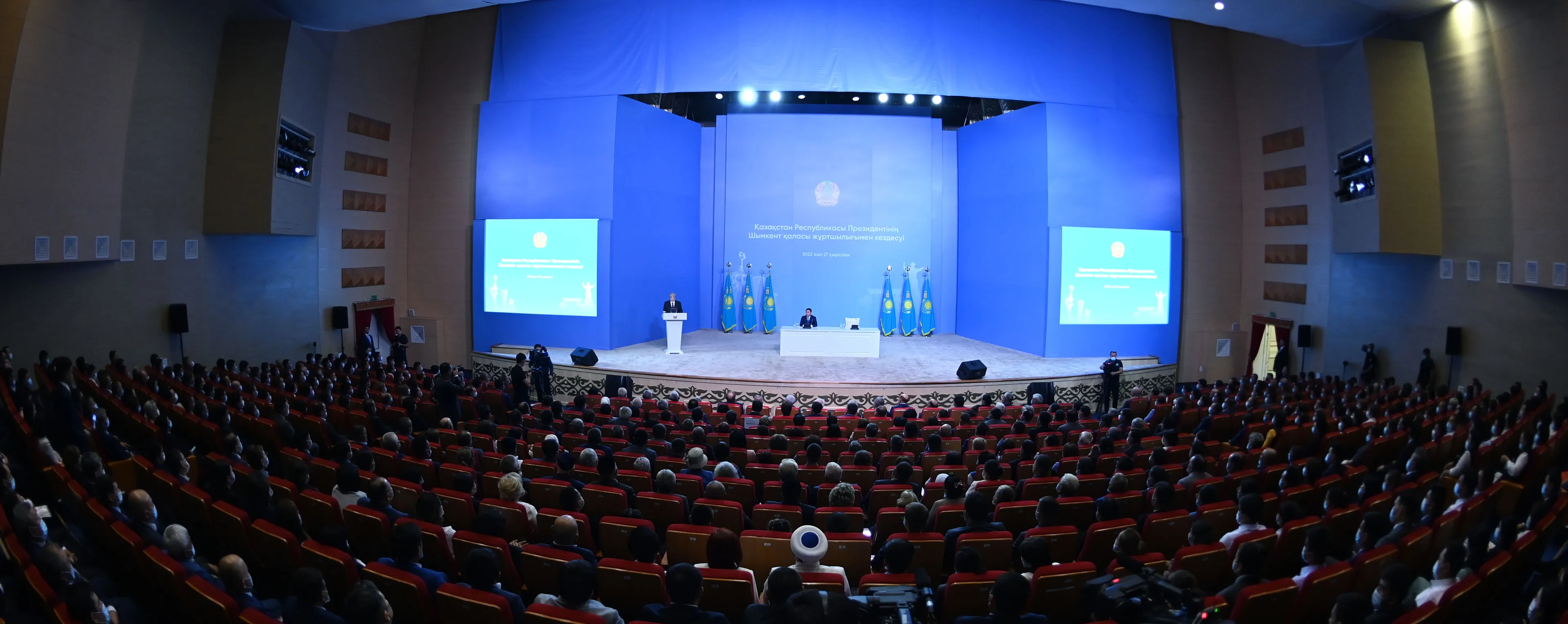 Капитал - Президент: Мы придерживаемся нейтральной позиции во внешней политике