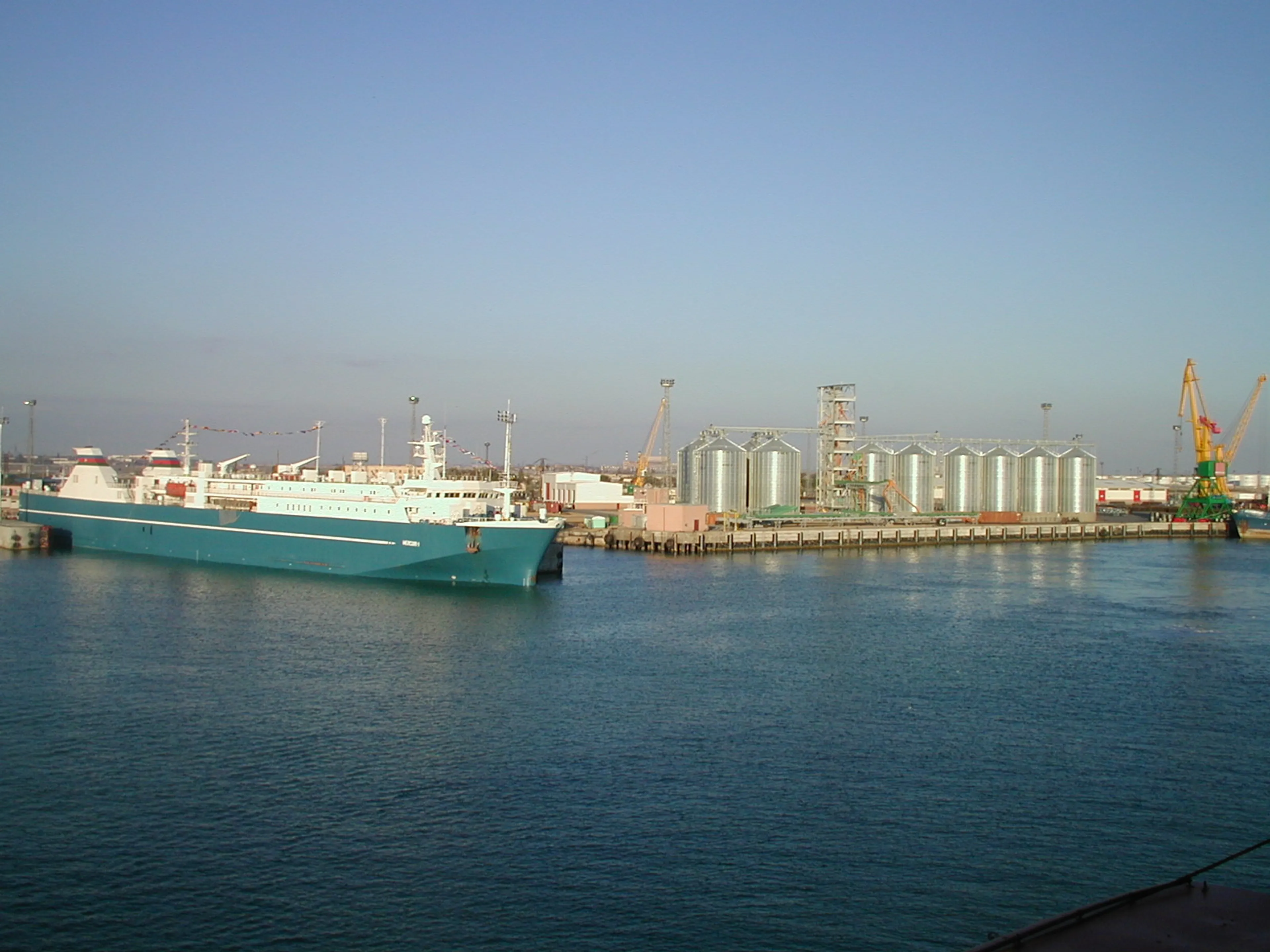 Капитал - Потенциал морпорта Актау еще не раскрыт