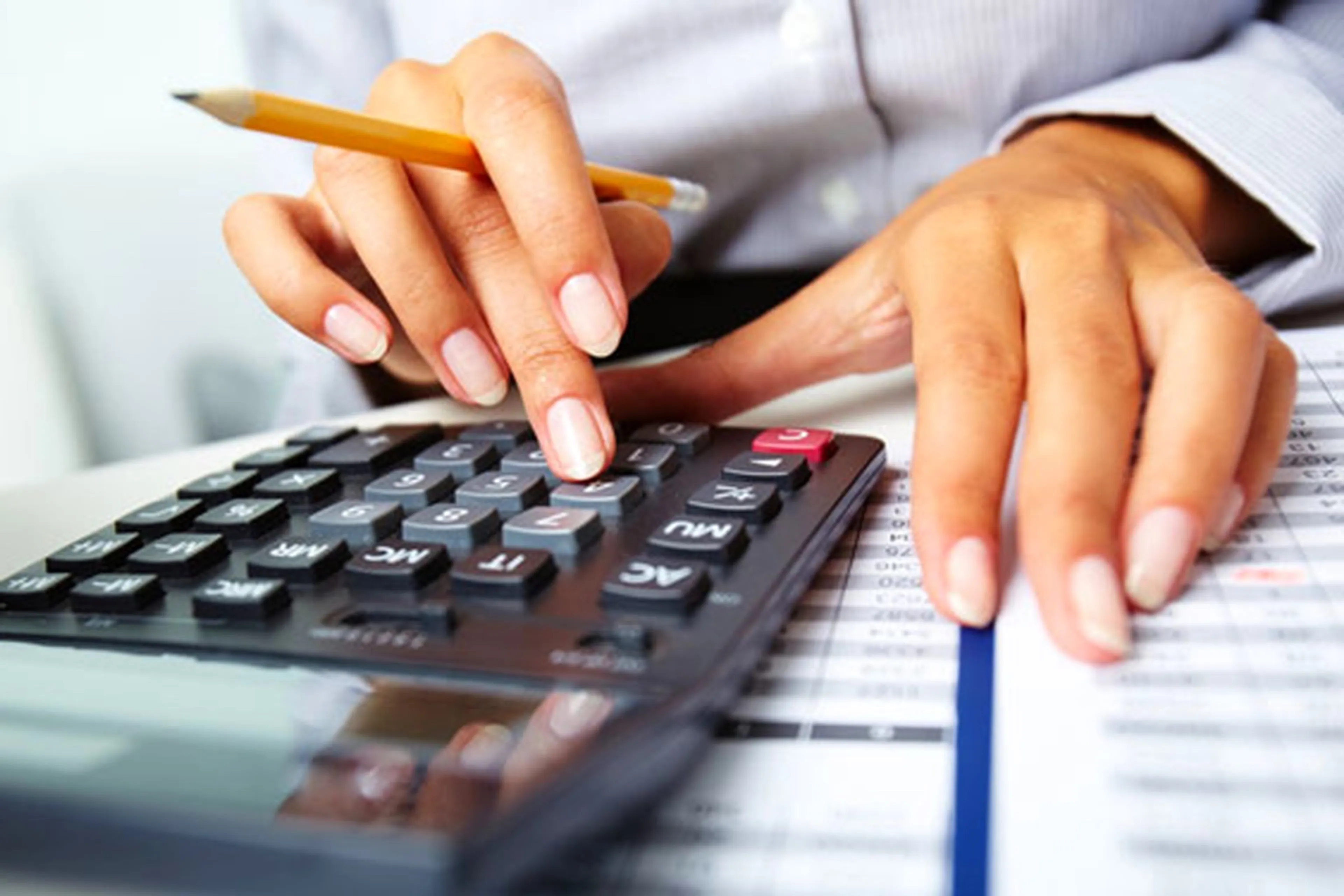 Капитал - Монополисты снизят тарифы суммарно на 20,3 млрд тенге