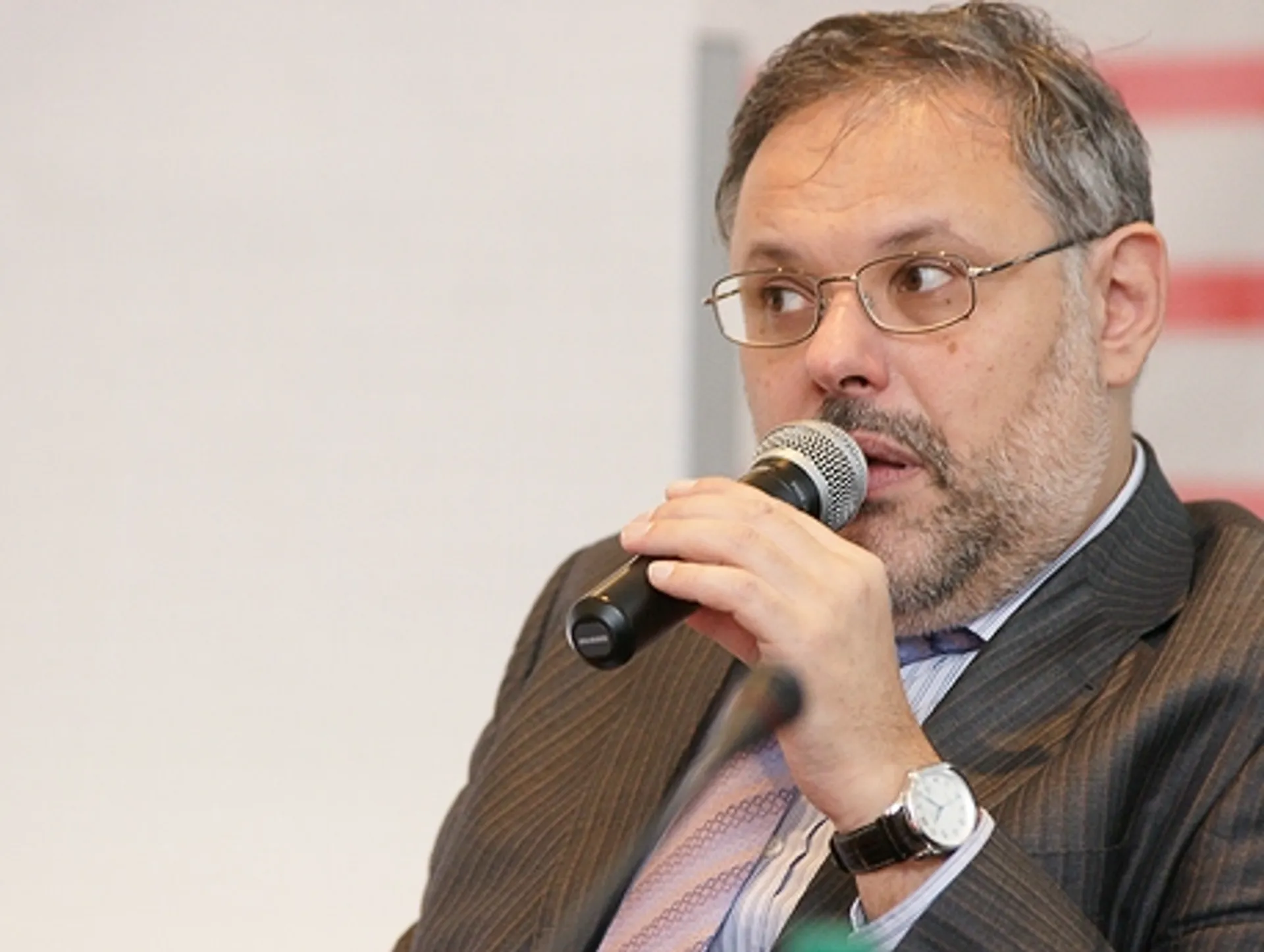 Капитал - ЕЭП не готово к созданию единой валюты