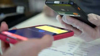 Капитал - Кому удобен POS-терминал в кармане?