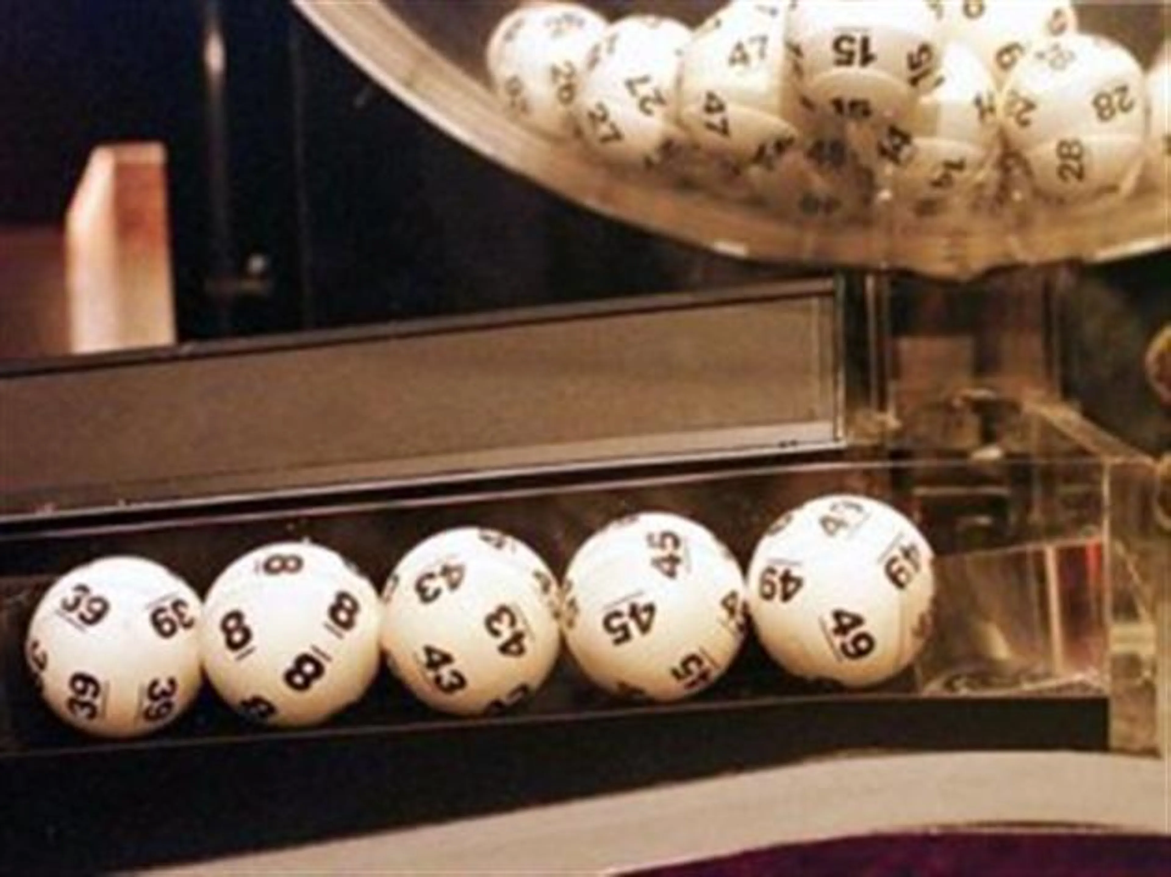 Капитал - Лотереи принесли в бюджет 433 млн тенге в 2012 году