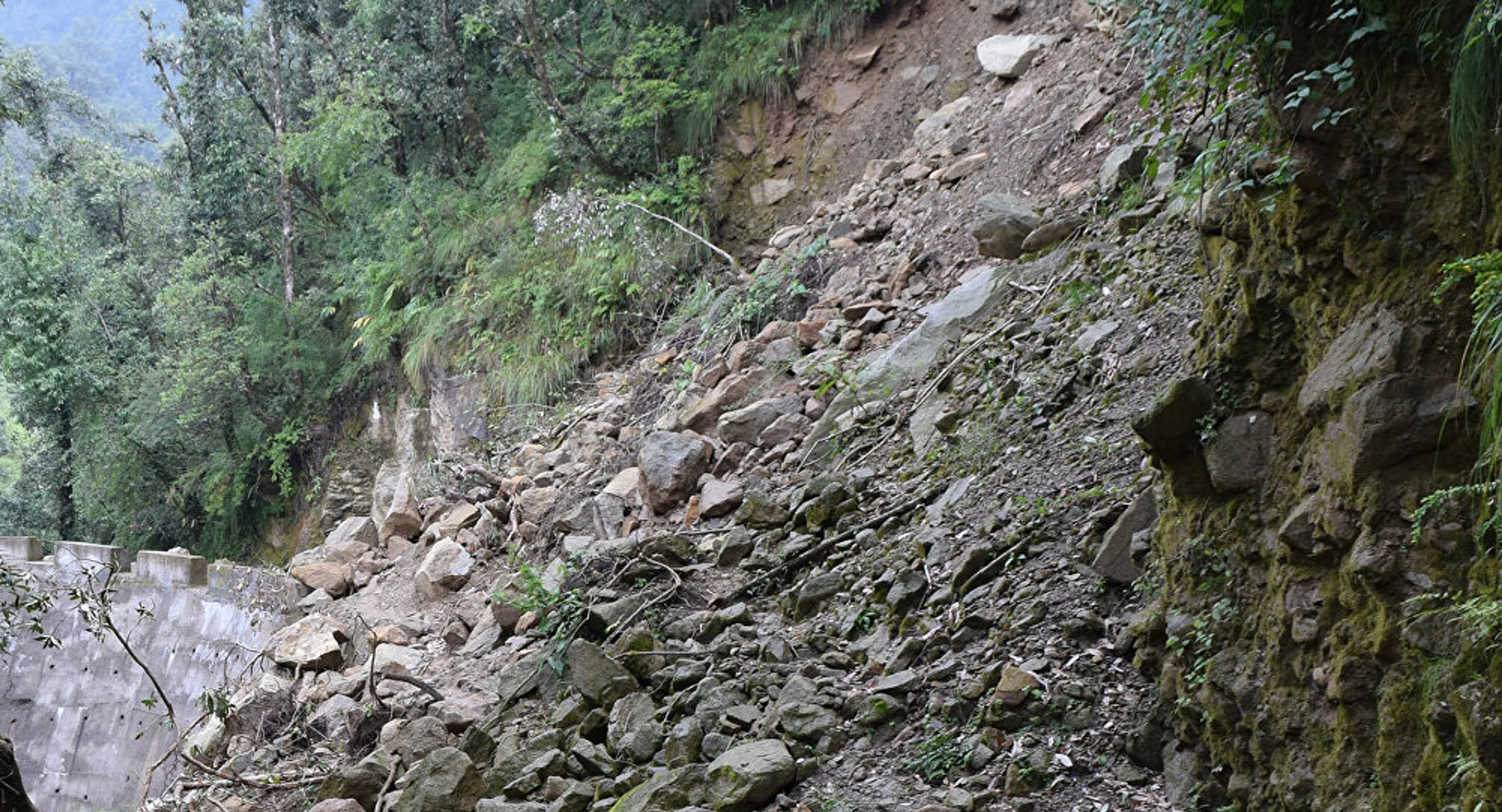 Капитал - Дорога Медеу - Шымбулак закрыта