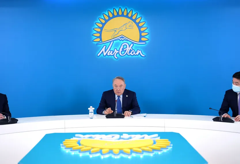 Капитал - Нурсултан Назарбаев: Следует сохранить преемственность