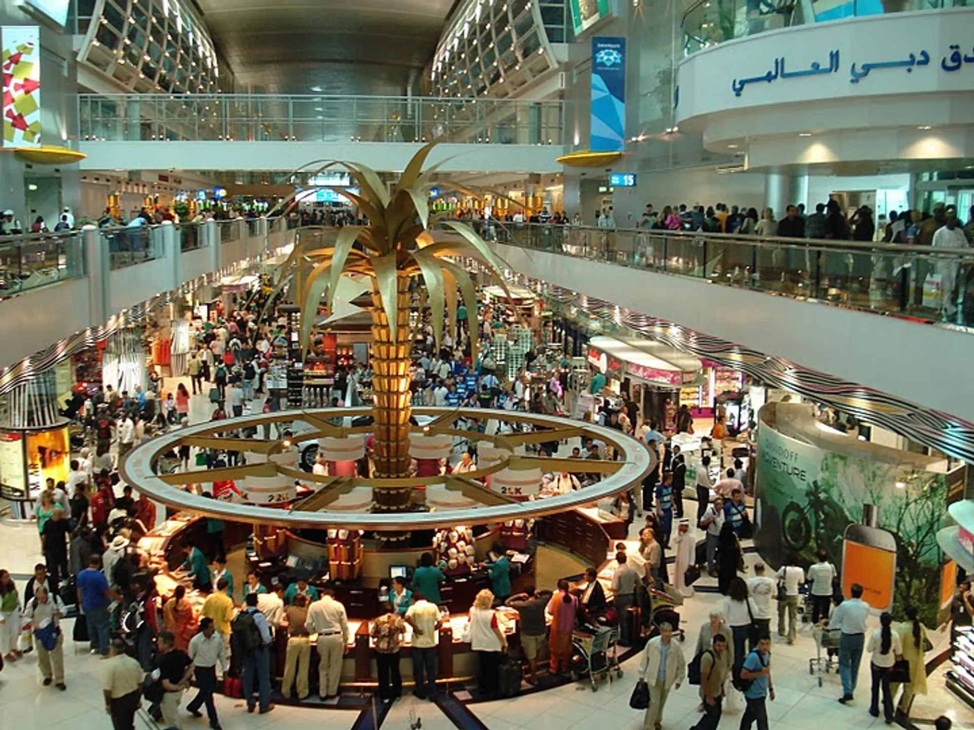 Капитал - Аэропорт Дубая стал лидером по числу международных пассажиров