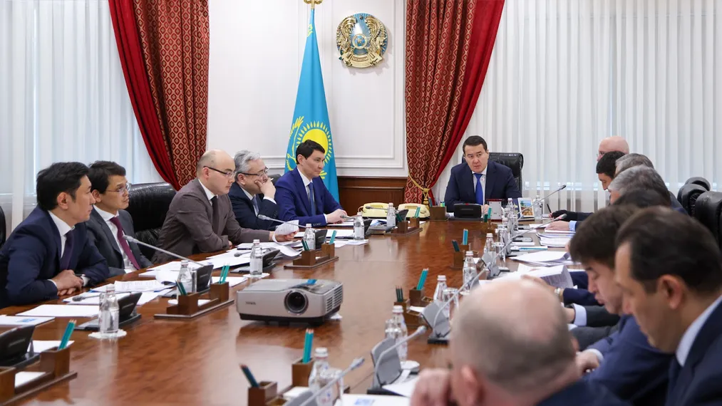 Капитал - Структуру поставок нефти на НПЗ изменят