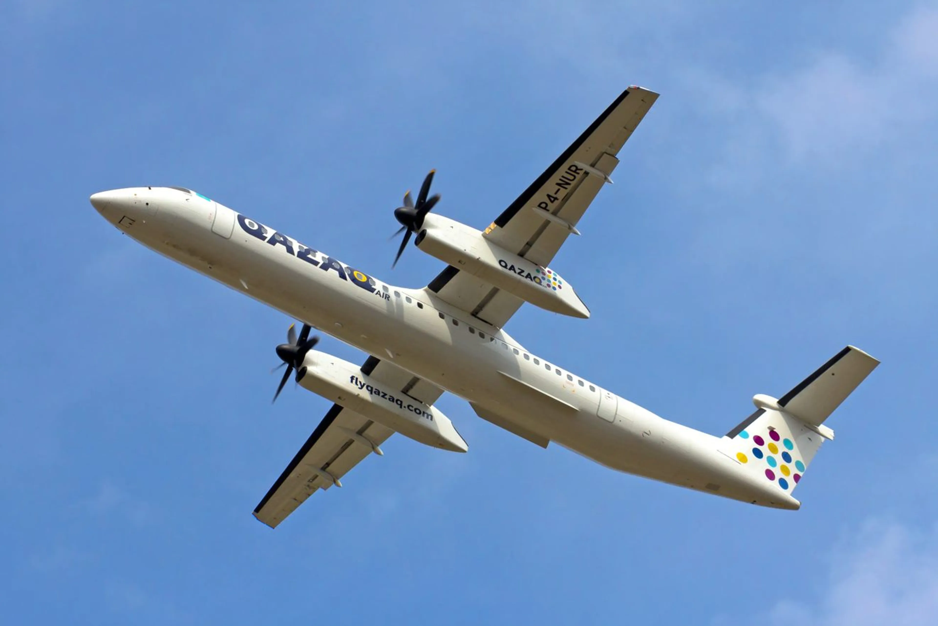 Капитал - QAZAQ AIR отменяет рейсы с 22 по 31 марта