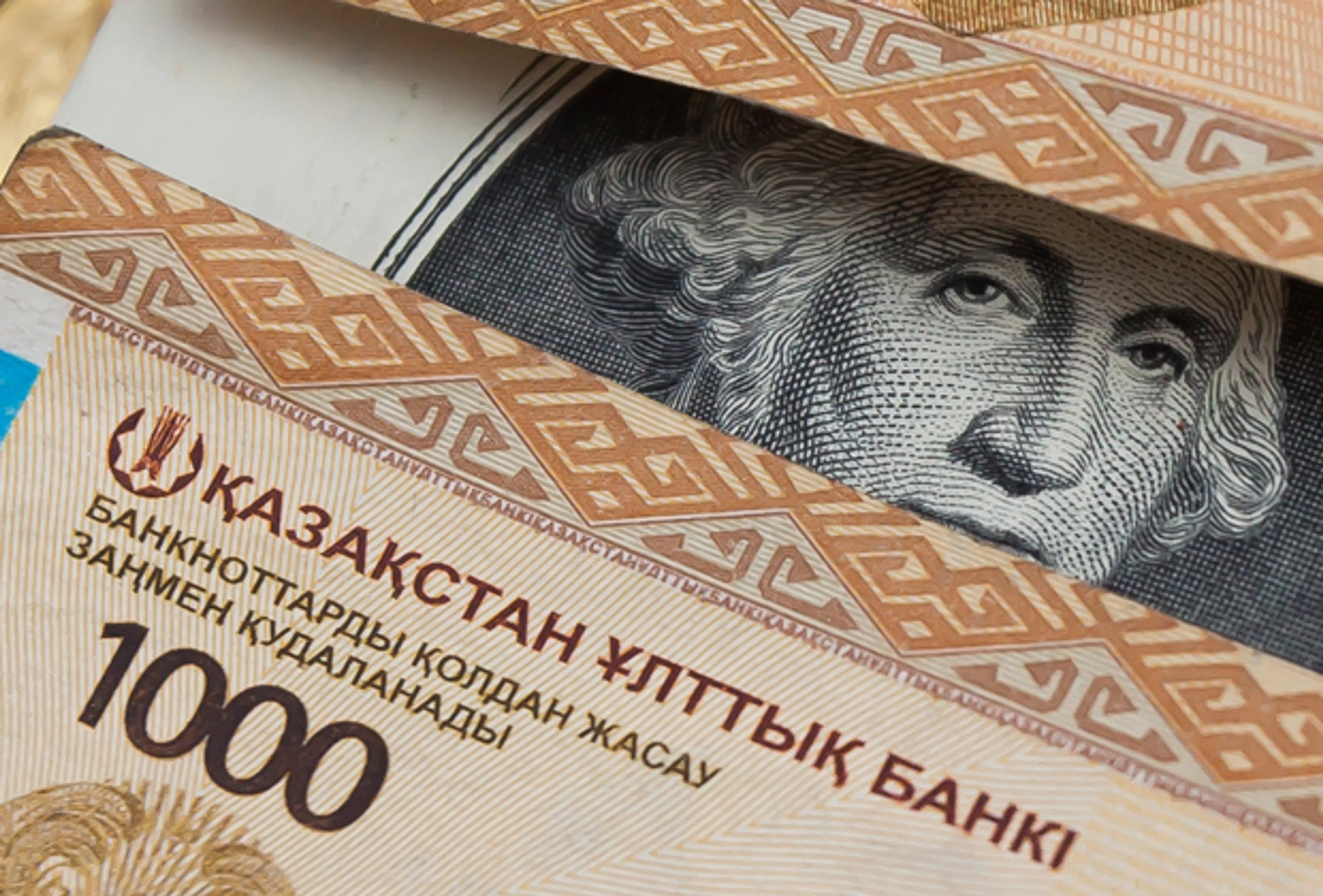 Капитал - Итоги недели: доллар остается сильным