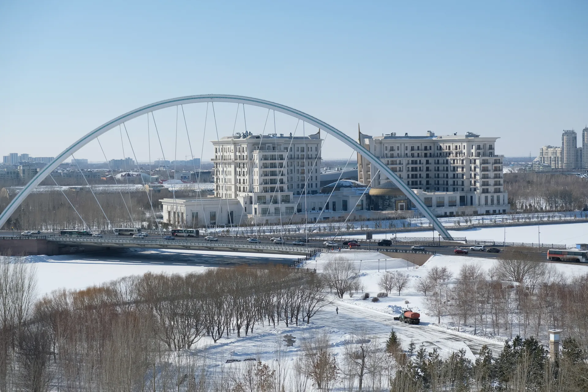 Капитал - Бахыт Султанов назвал главные направления развития Астаны