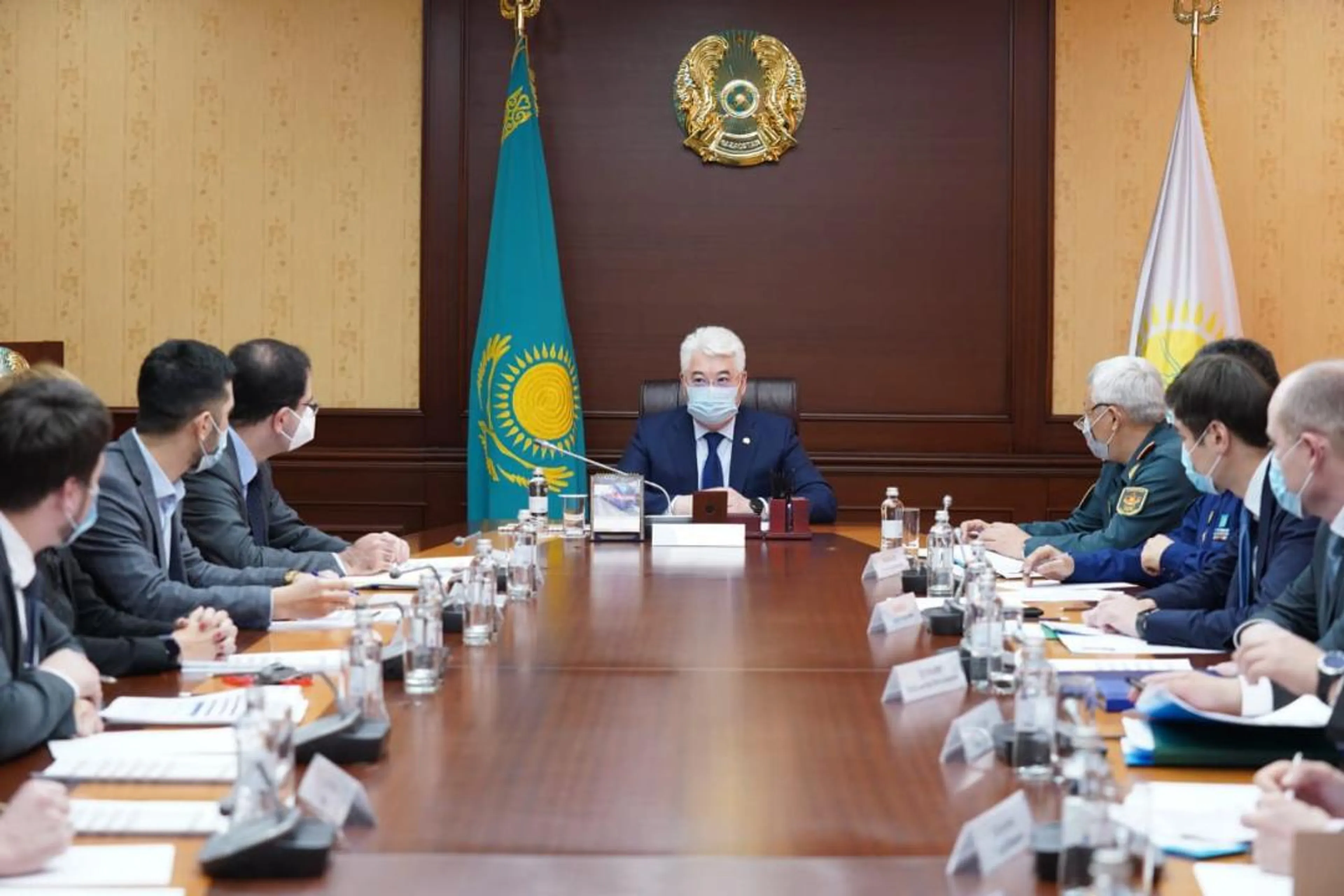 Капитал - Бейбут Атамкулов встретился с вице-президентом «Airbus D&S»