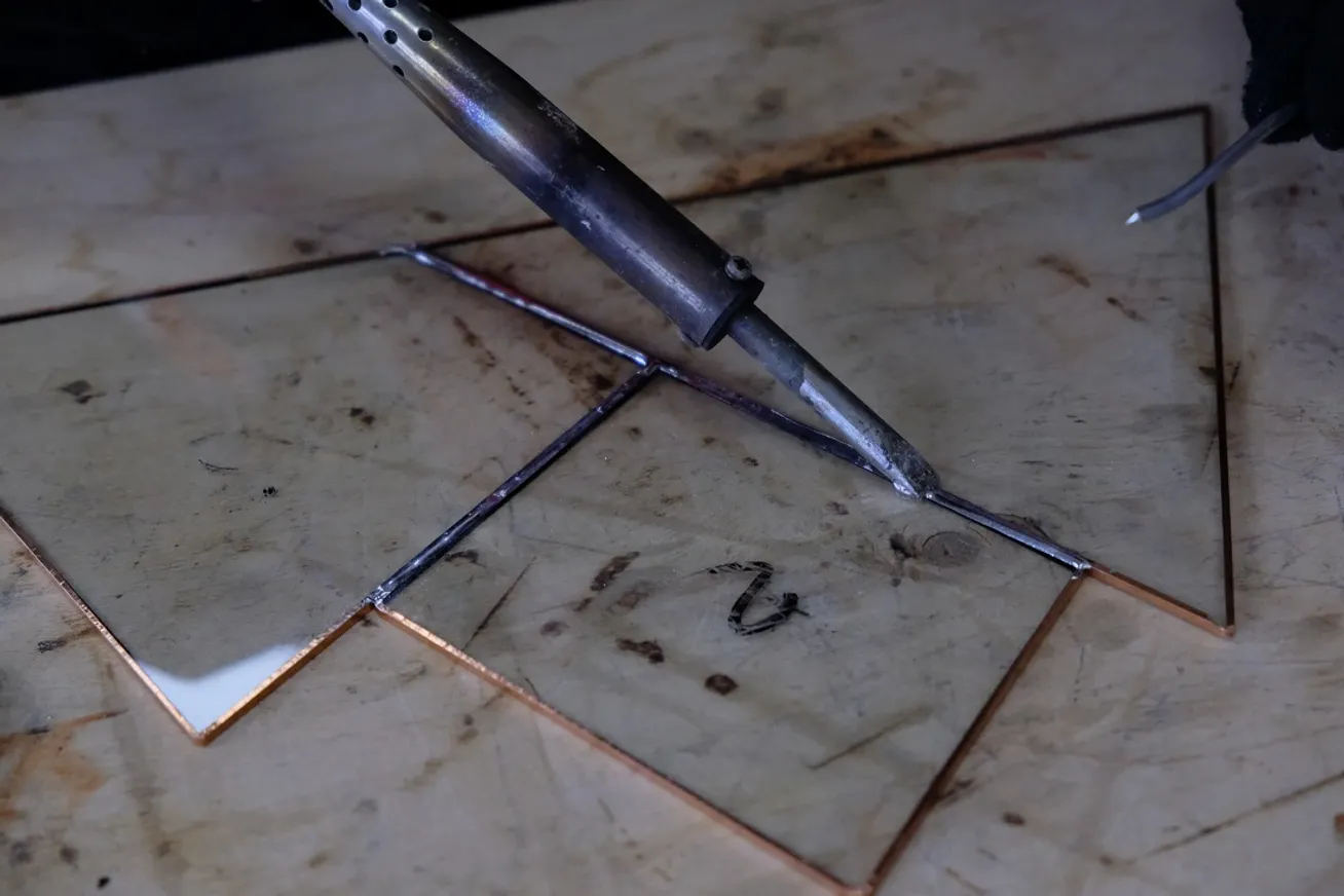 Как уйти из нефтегазовой сферы в цветочный бизнес - фото kapital.kz