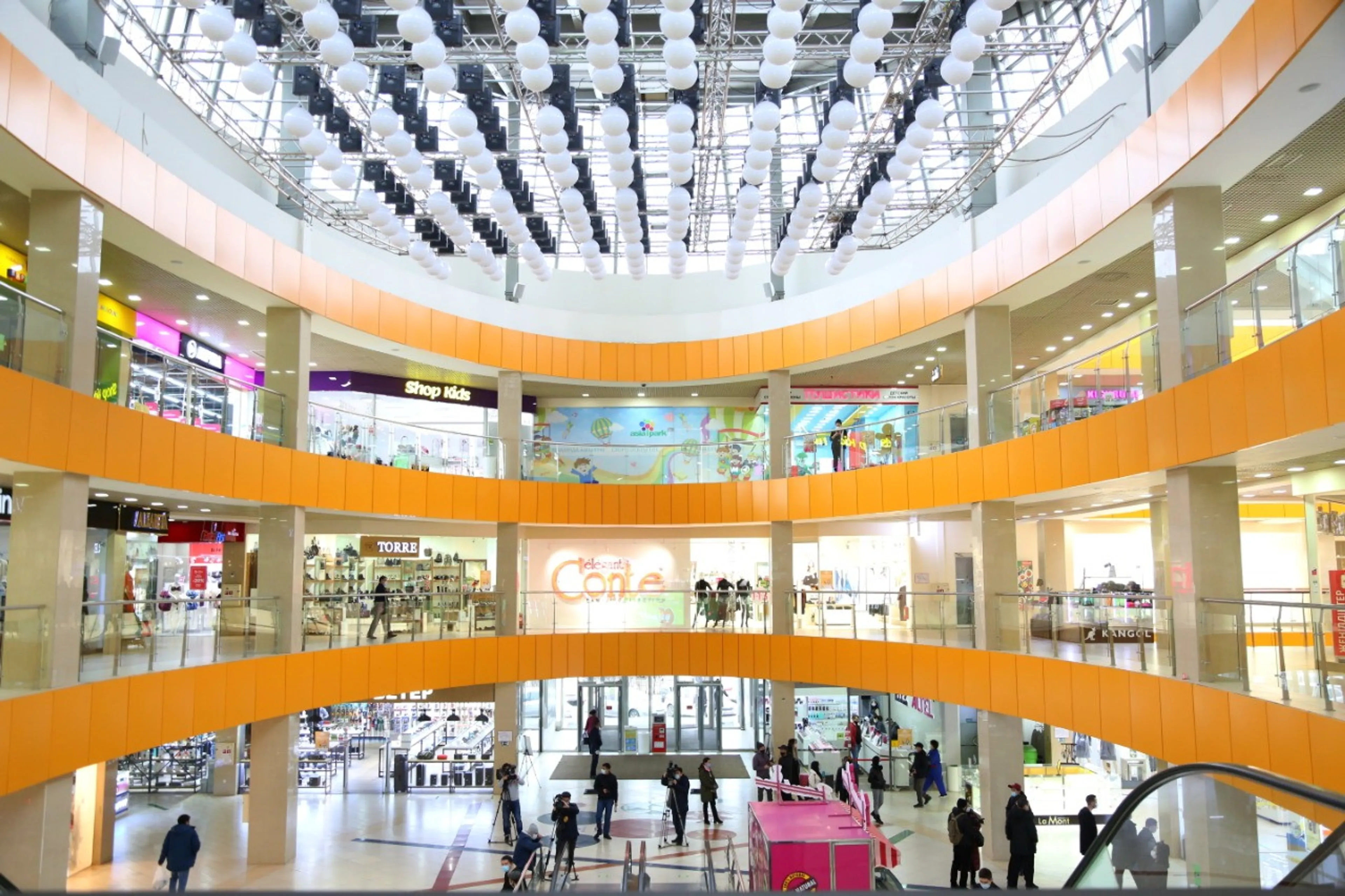 Капитал - Как будут работать рестораны, ТРЦ и фитнес-центры столицы