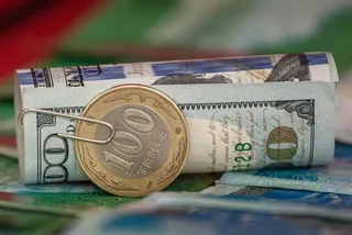 Капитал - В июле обменники продали долларов на 135,5 млрд тенге