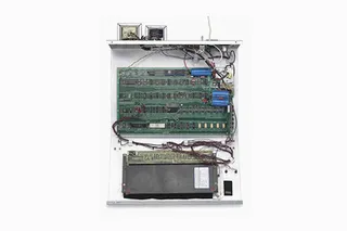 Капитал - Первый компьютер Apple продан за $355 тысяч