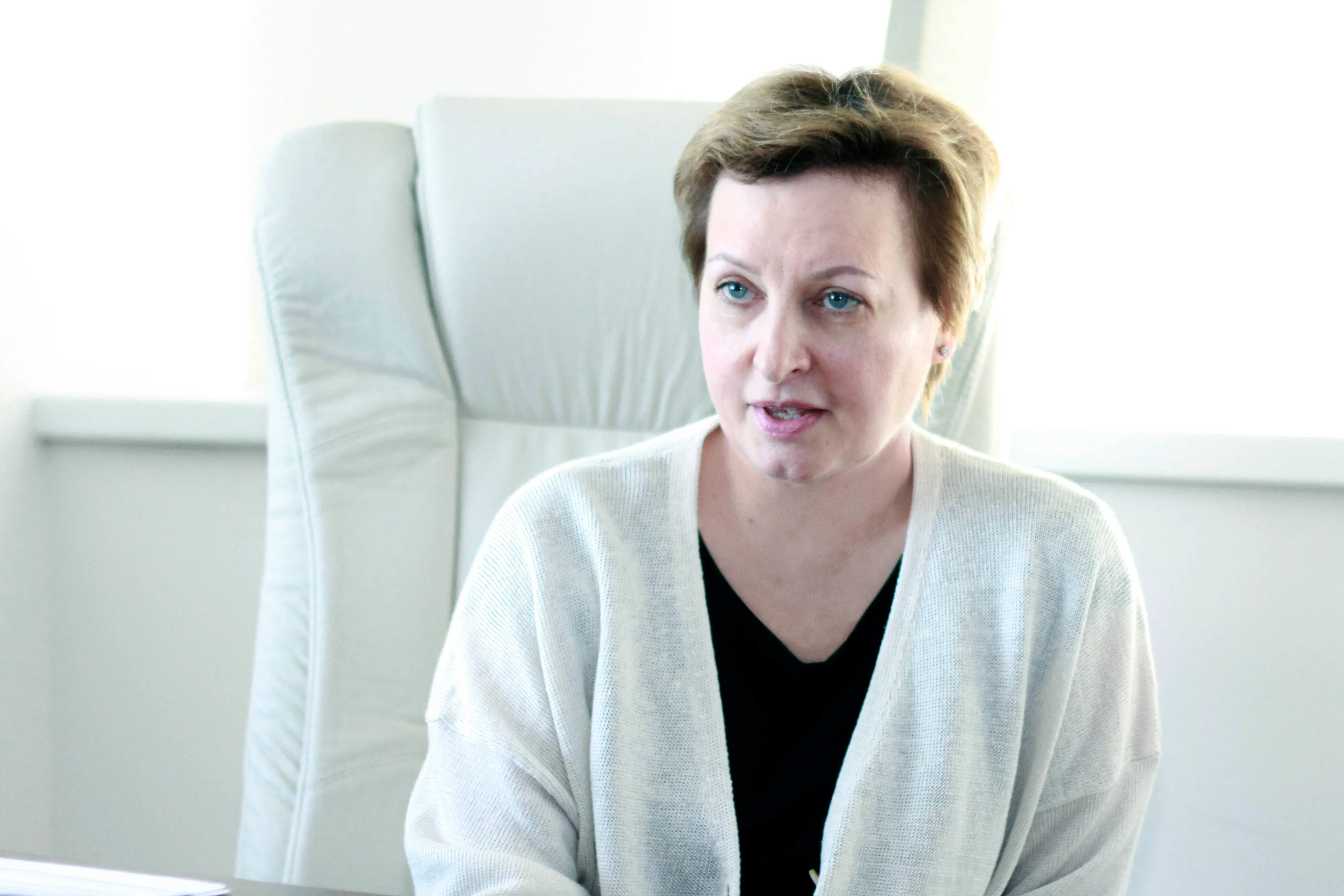 Капитал - Елена Бахмутова: Банки выступили буфером и приняли удар на себя