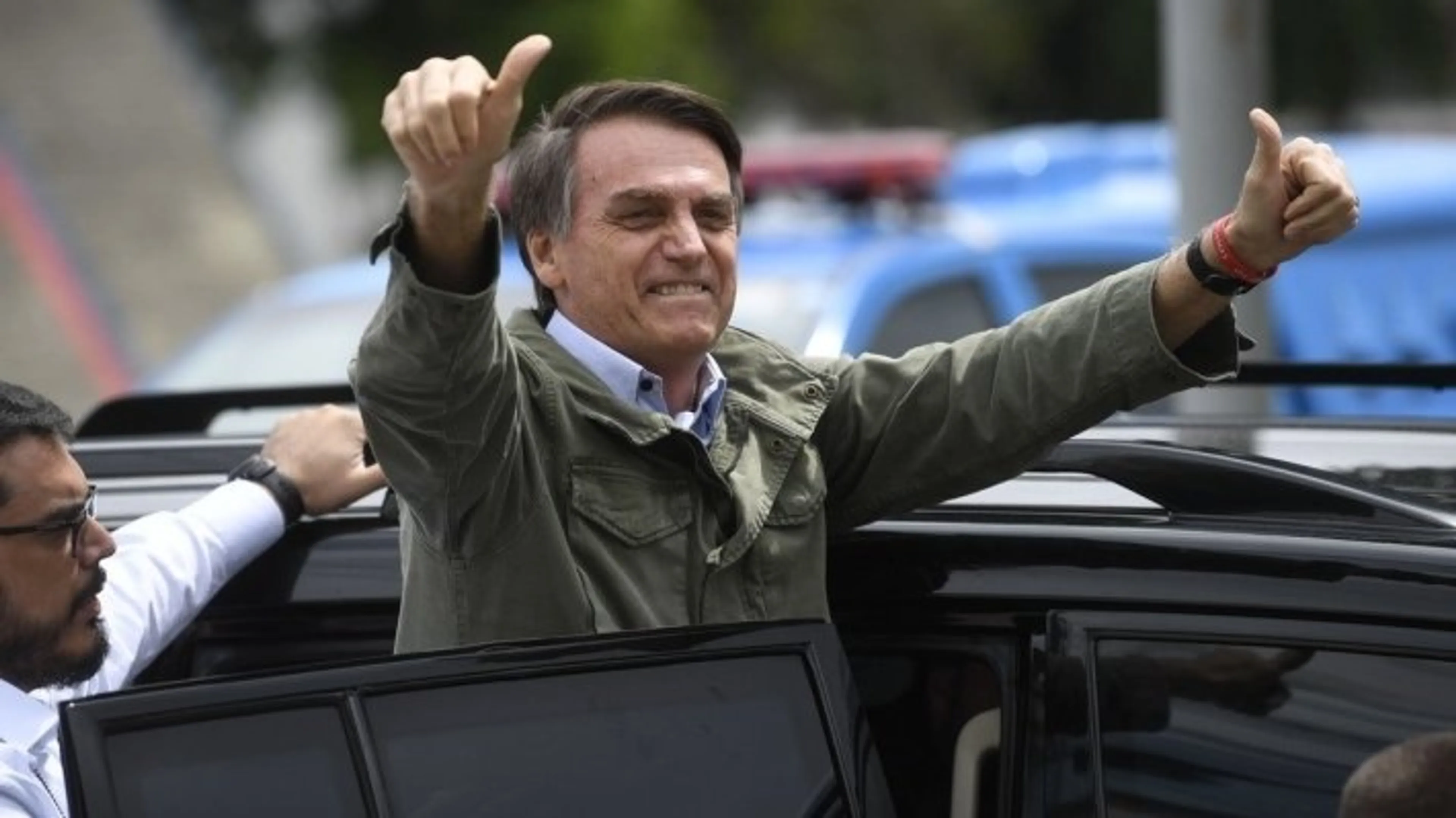 Капитал - Жаир Болносару победил на выборах Президента Бразилии