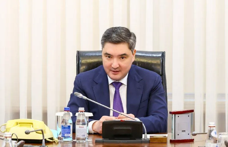 В 64 частных школах число учеников превышало проектную мощность вдвое