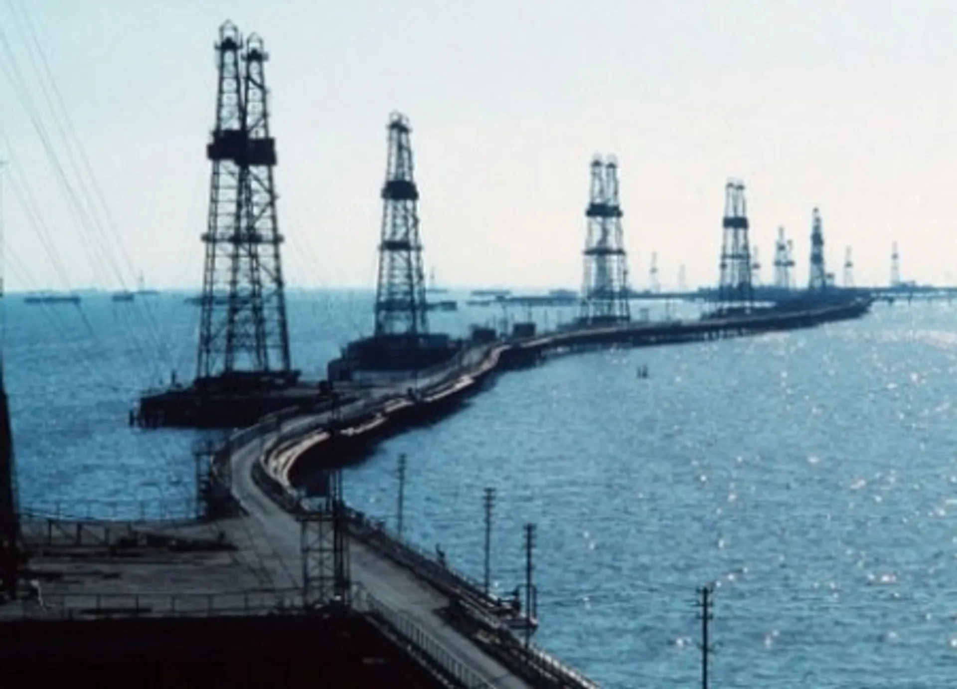 Капитал - Казахстан увеличил добычу нефти и конденсата